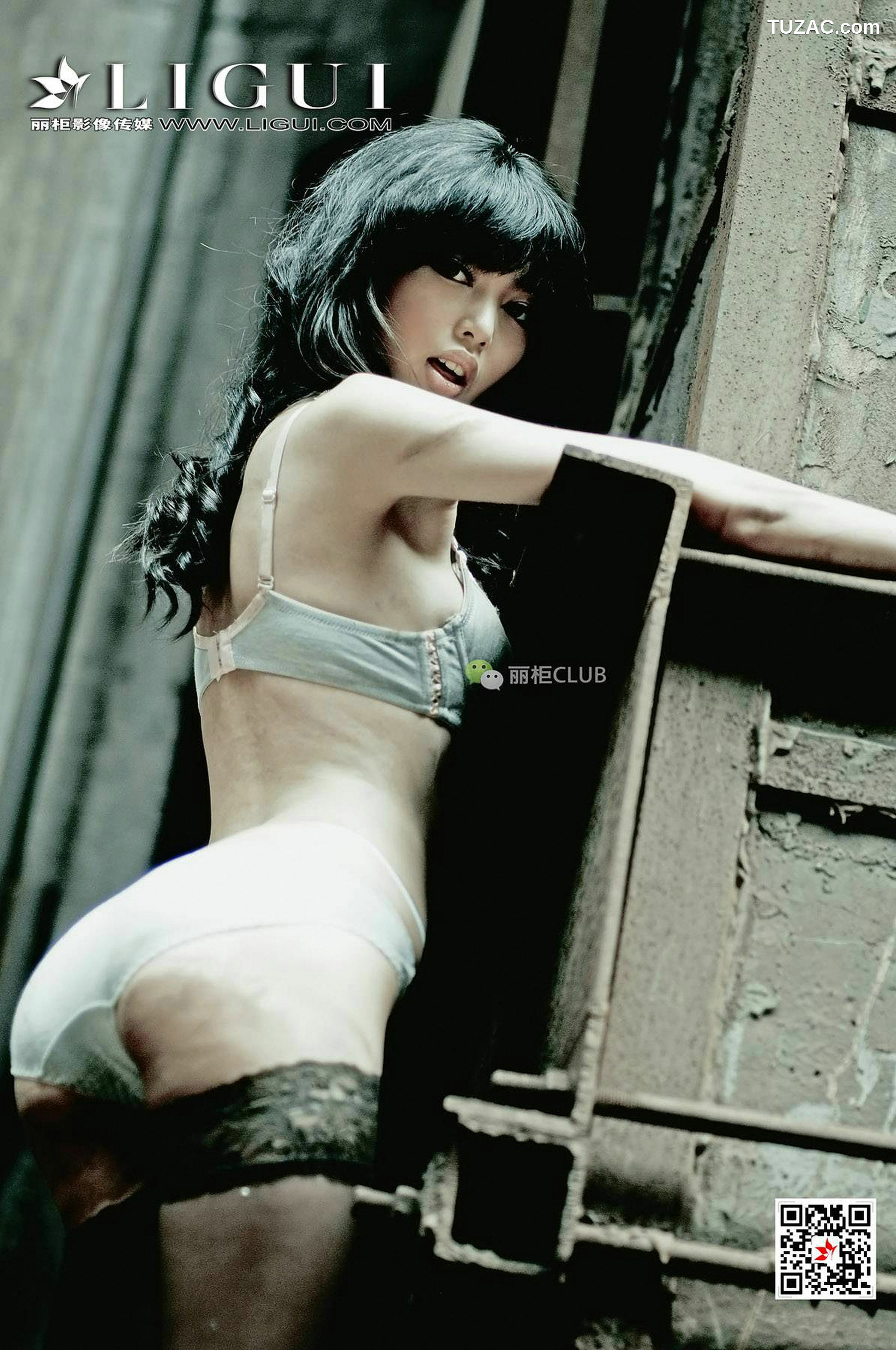 丽柜_腿模孟露《黑丝人像摄影》 写真集[46P]