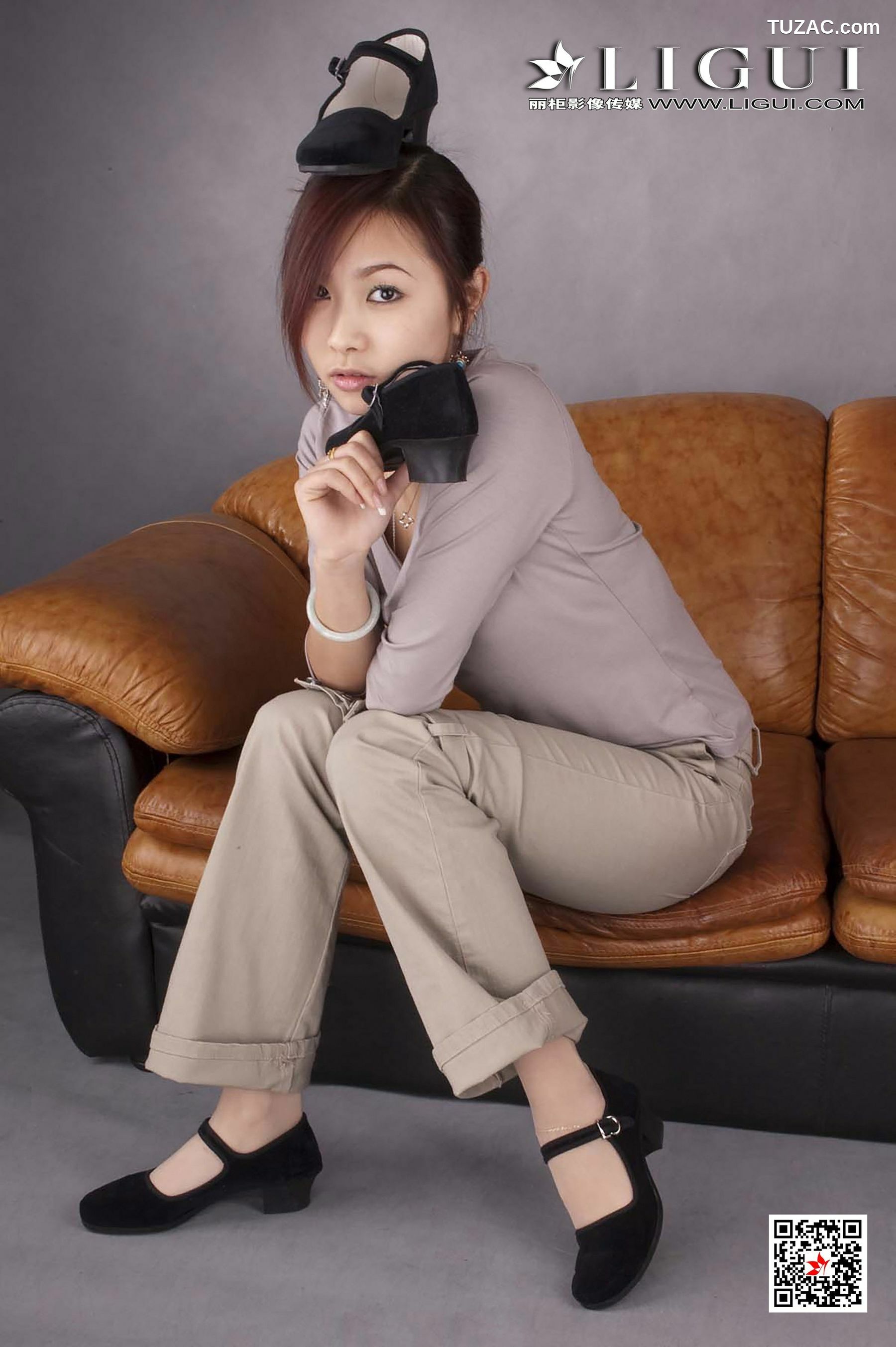丽柜_雅诗《复古美脚》 网络丽人 写真集[79P]