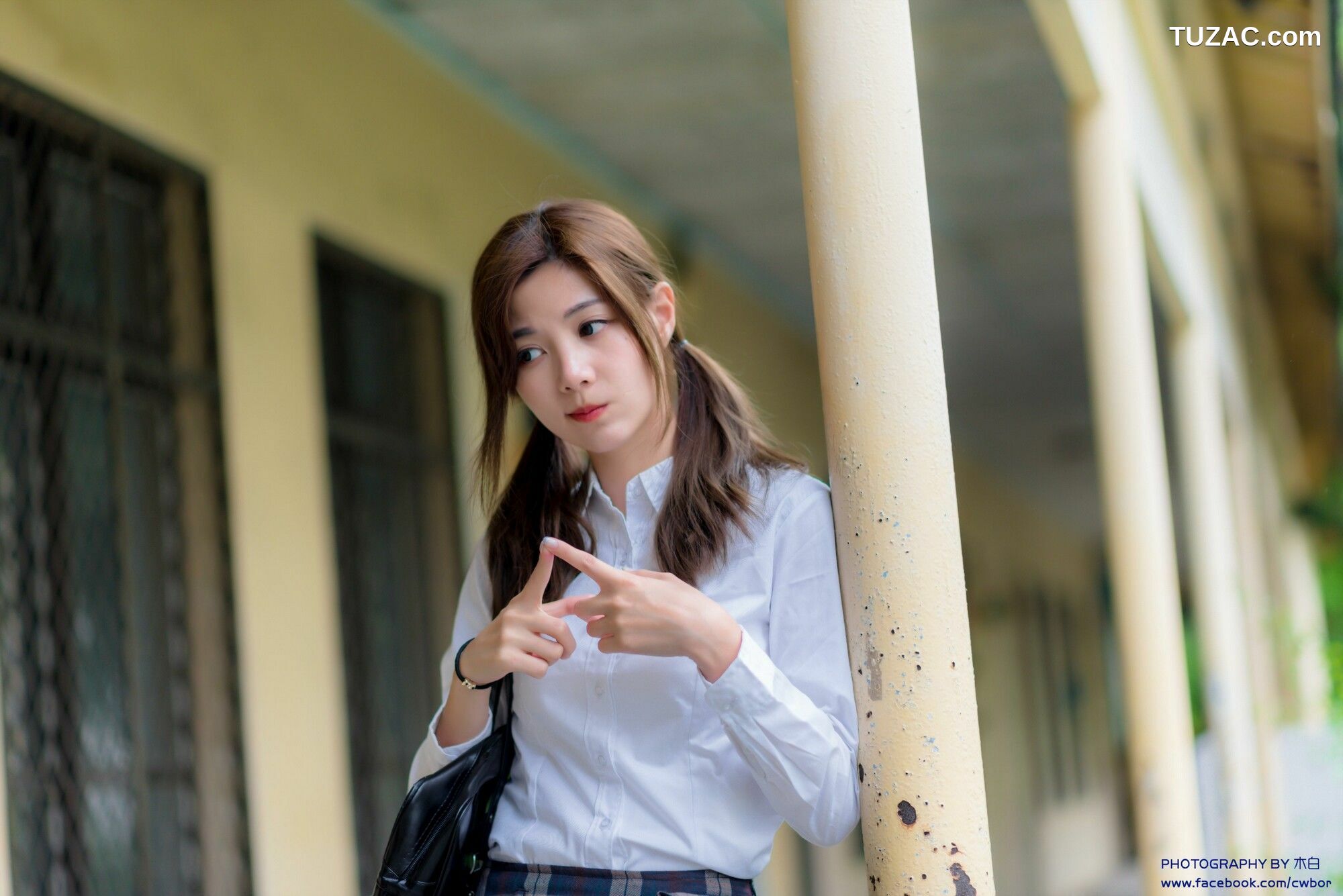 台湾正妹_ Dash Xu/許琬珍《午場 油廠國小時裝外拍》 写真集[60P]