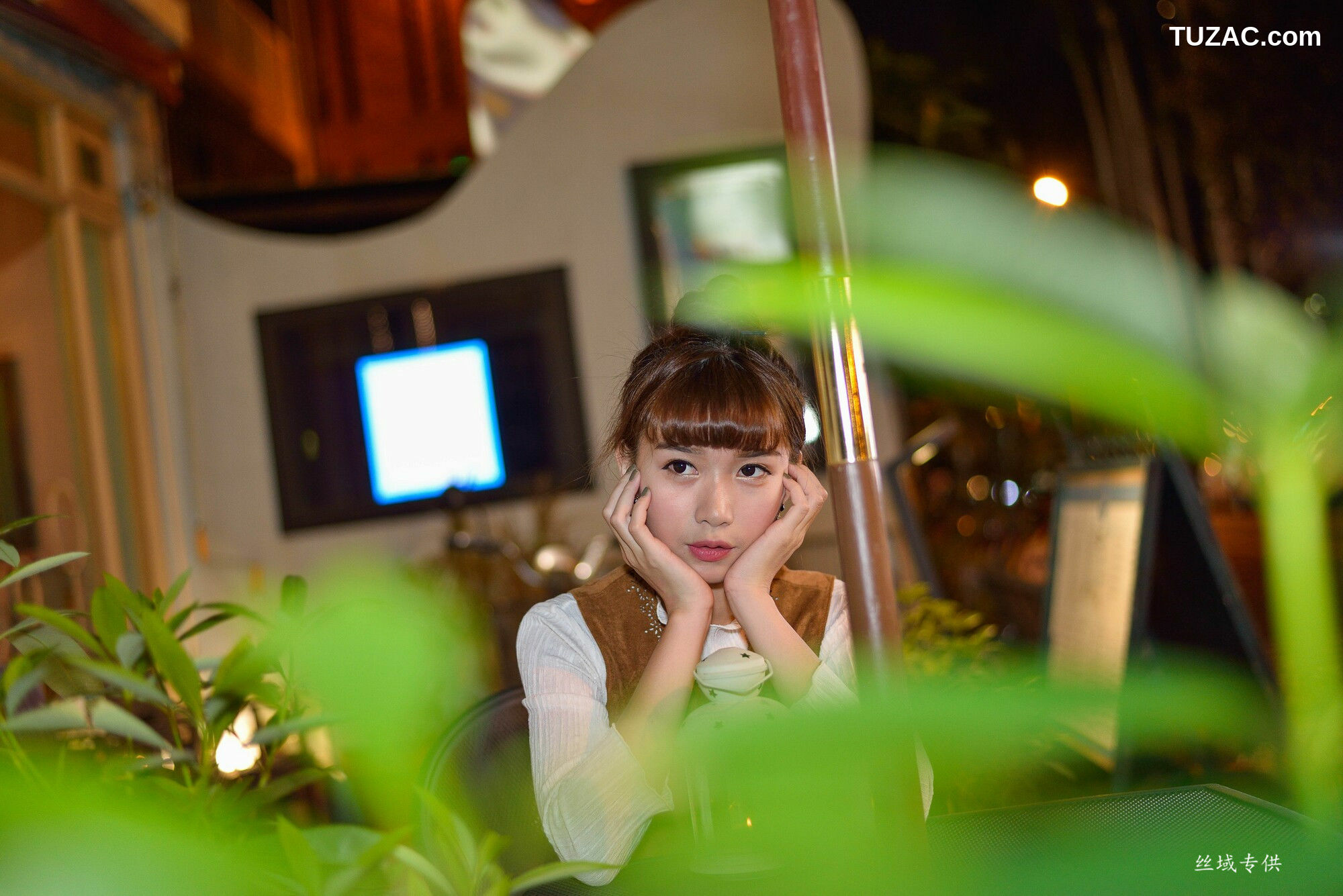 台湾正妹_ TiTi Yang《國美夜拍》 写真集[237P]