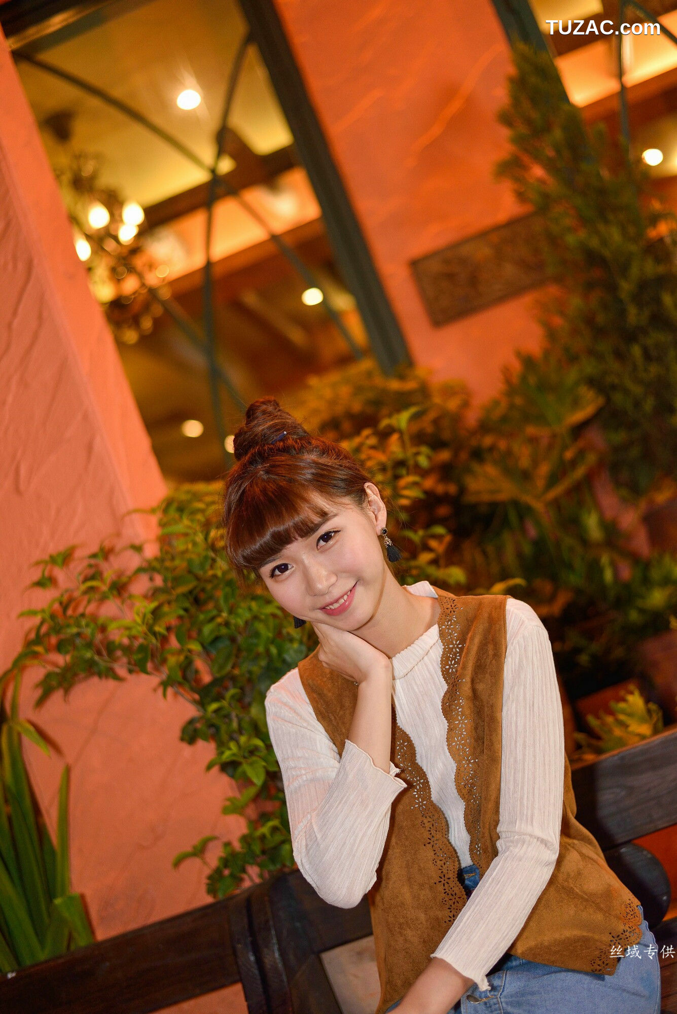 台湾正妹_ TiTi Yang《國美夜拍》 写真集[237P]