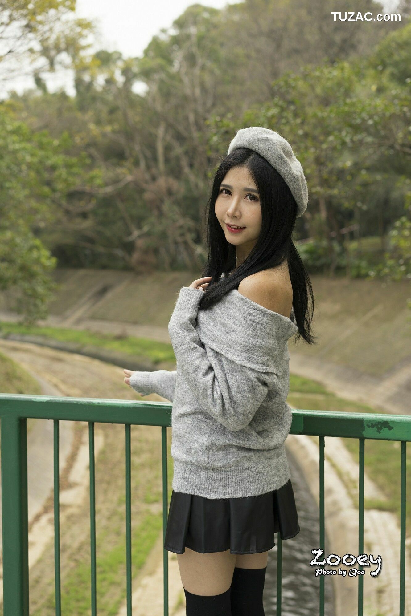 台湾正妹_ Zooey《外拍小清新3套服装》 写真集[62P]