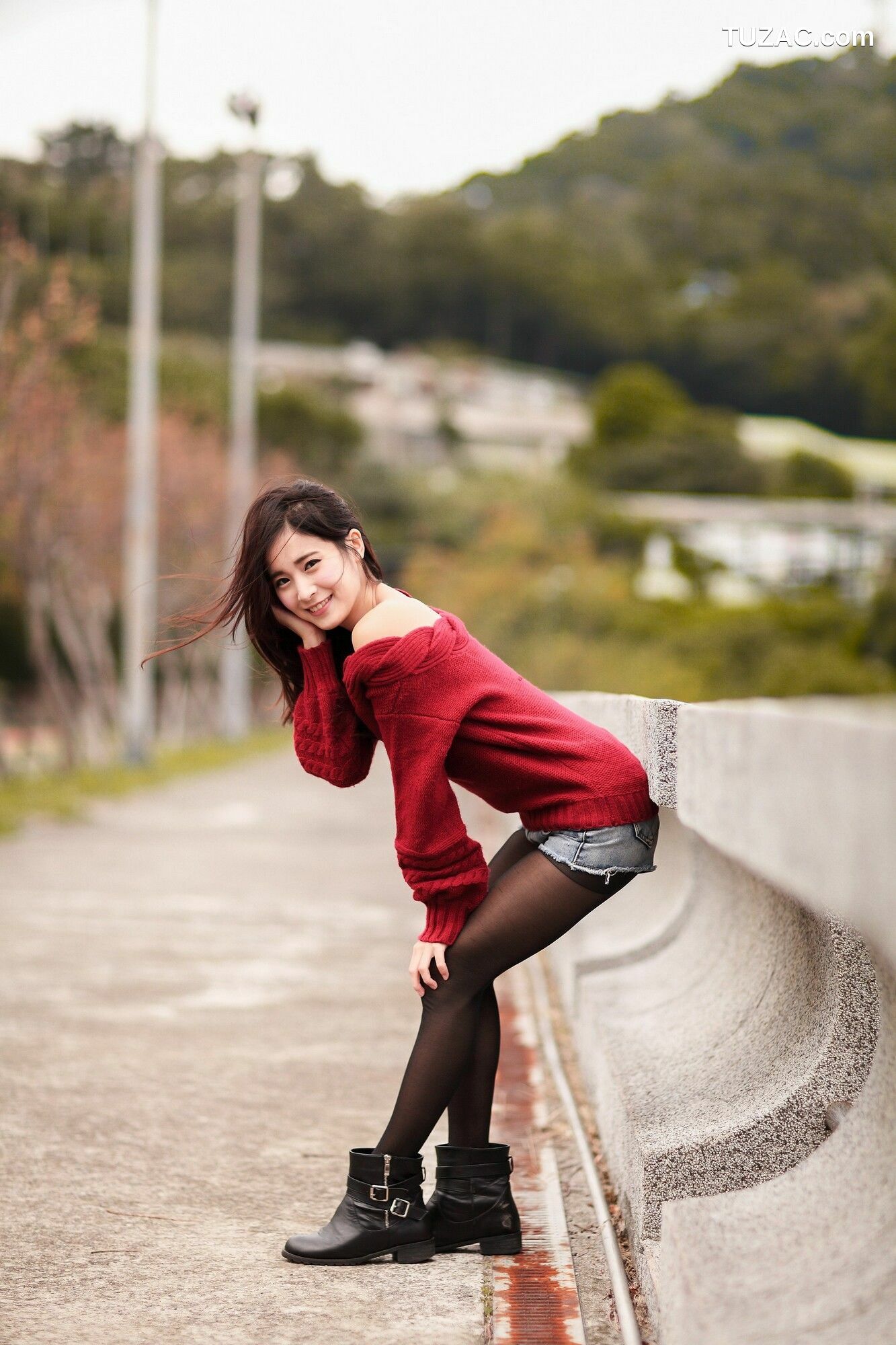 台湾正妹_ 孟洁 (两套服装） 写真集[89P]