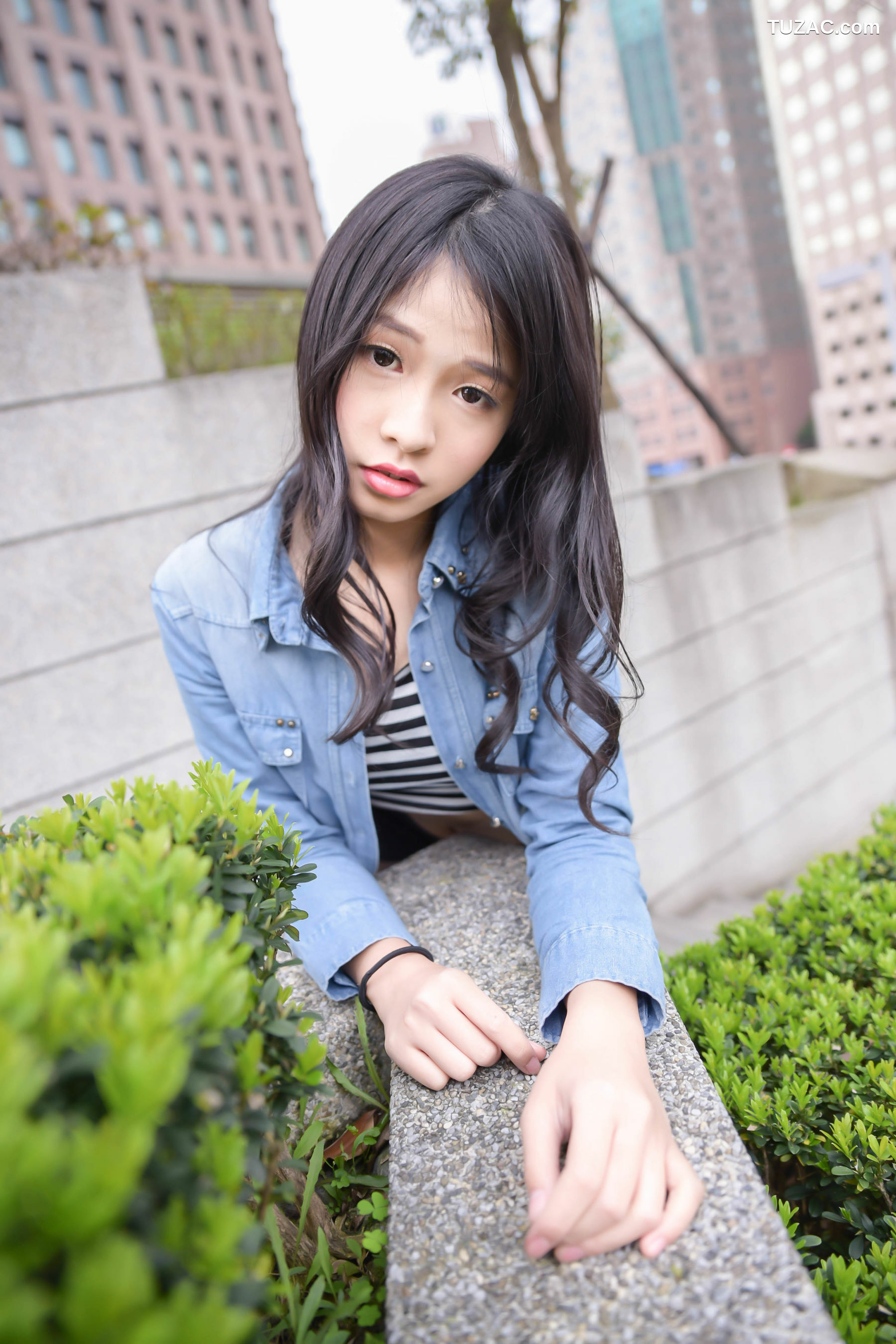 台湾正妹_ 小枫《信義區外拍》写真集[94P]