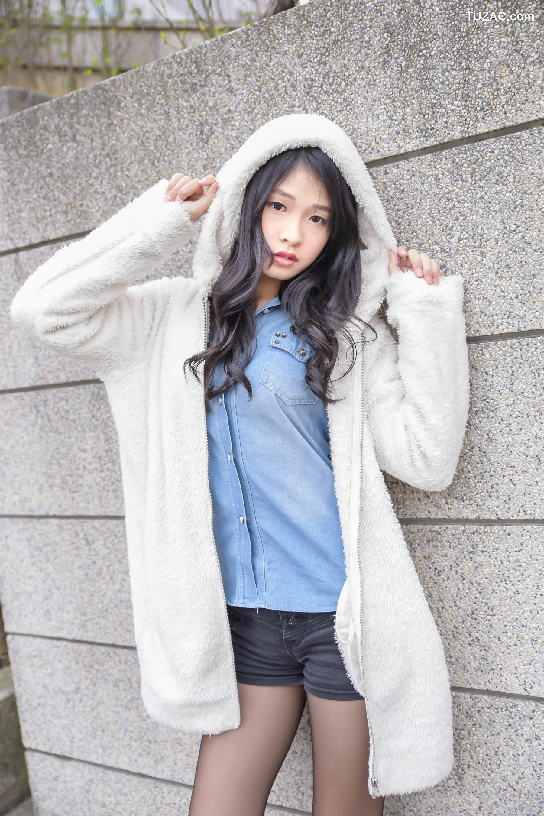台湾正妹_ 小枫《信義區外拍》写真集[94P]