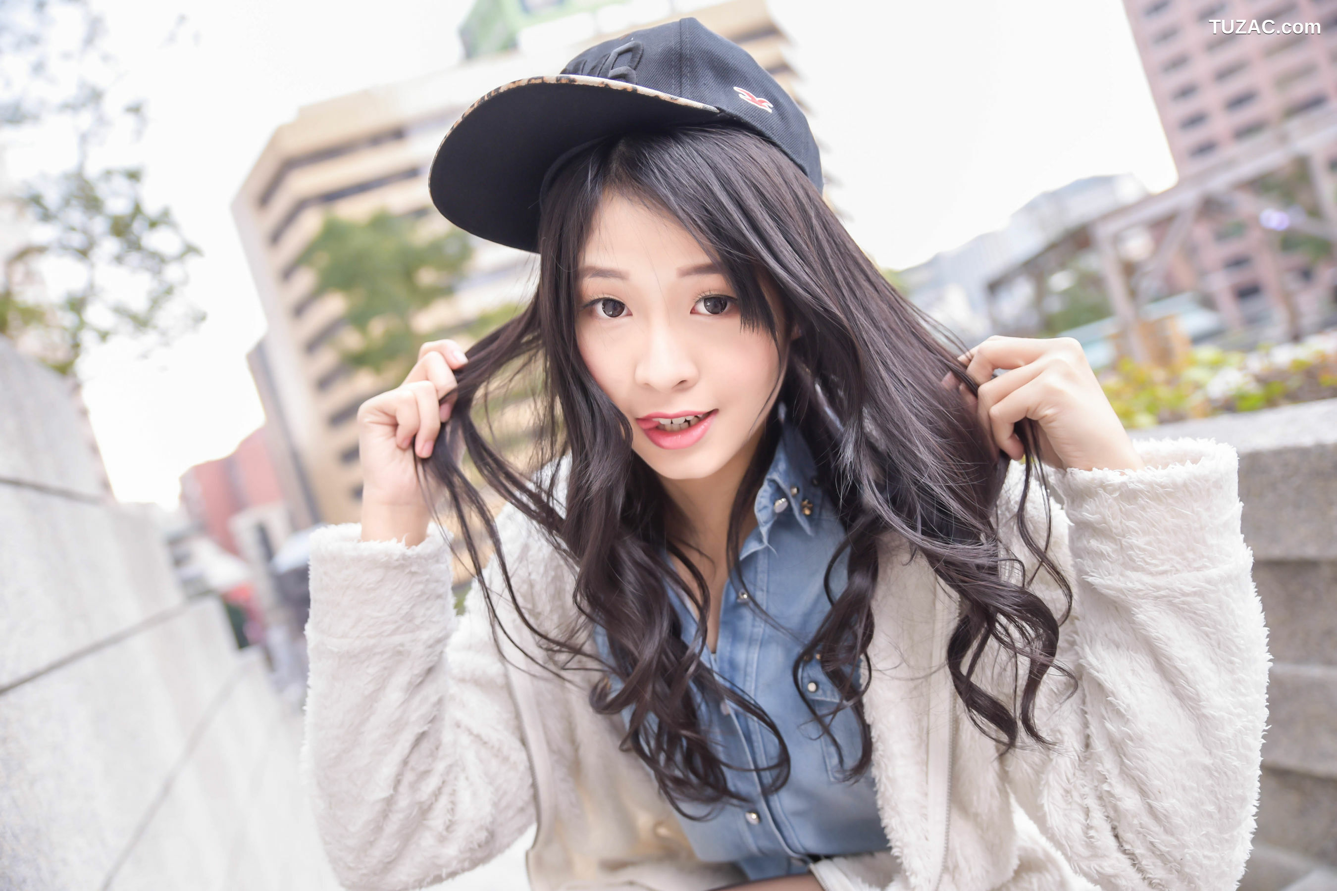 台湾正妹_ 小枫《信義區外拍》写真集[94P]
