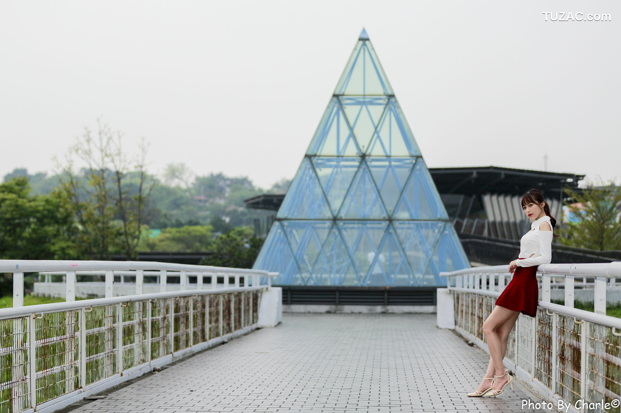 台湾正妹_ 彭丽嘉(Lady憶憶)《圓山花博外拍》写真集[70P]