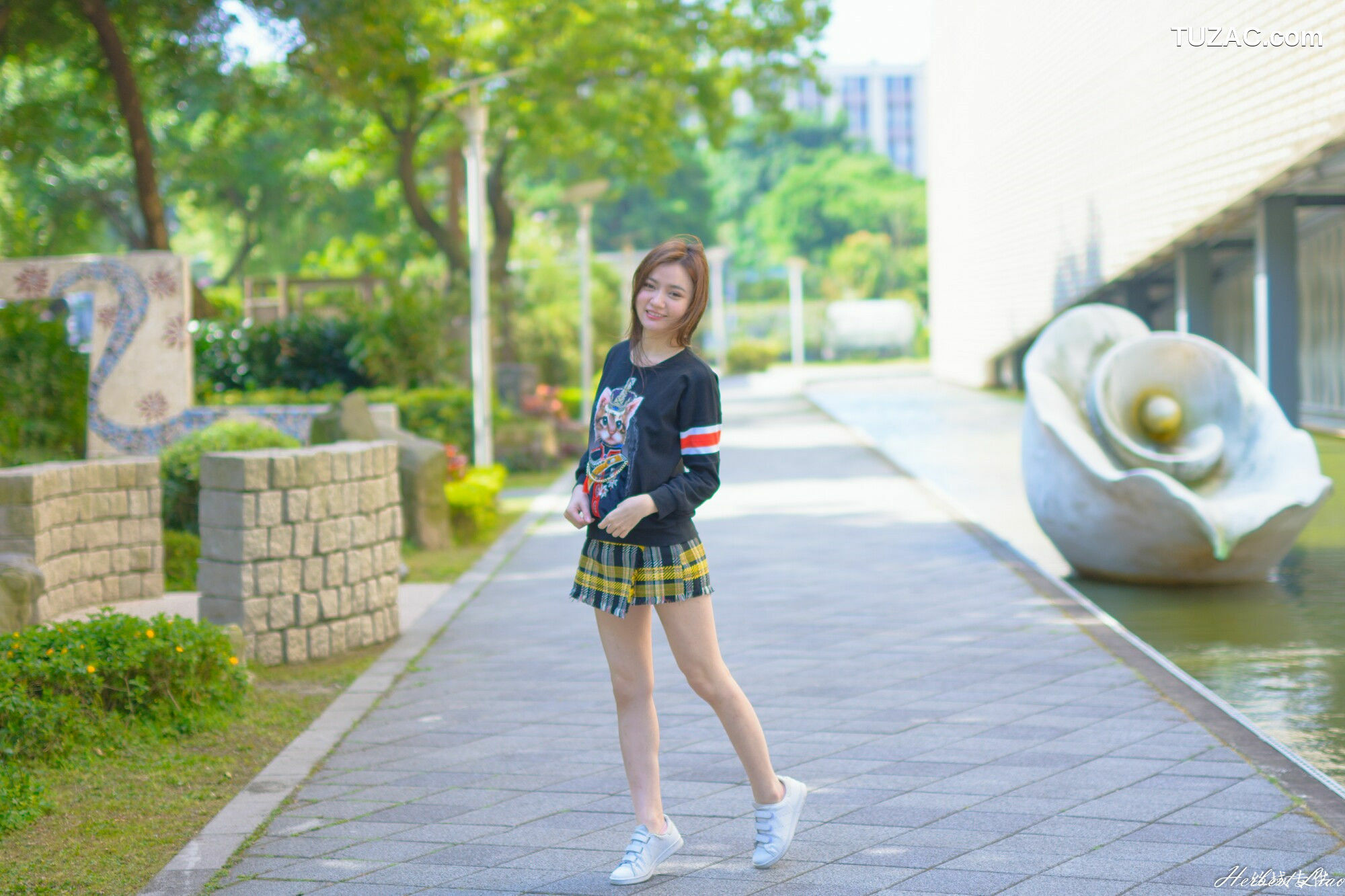 台湾正妹_ 苏小立《花博新生公園》校花系列 写真集[86P]