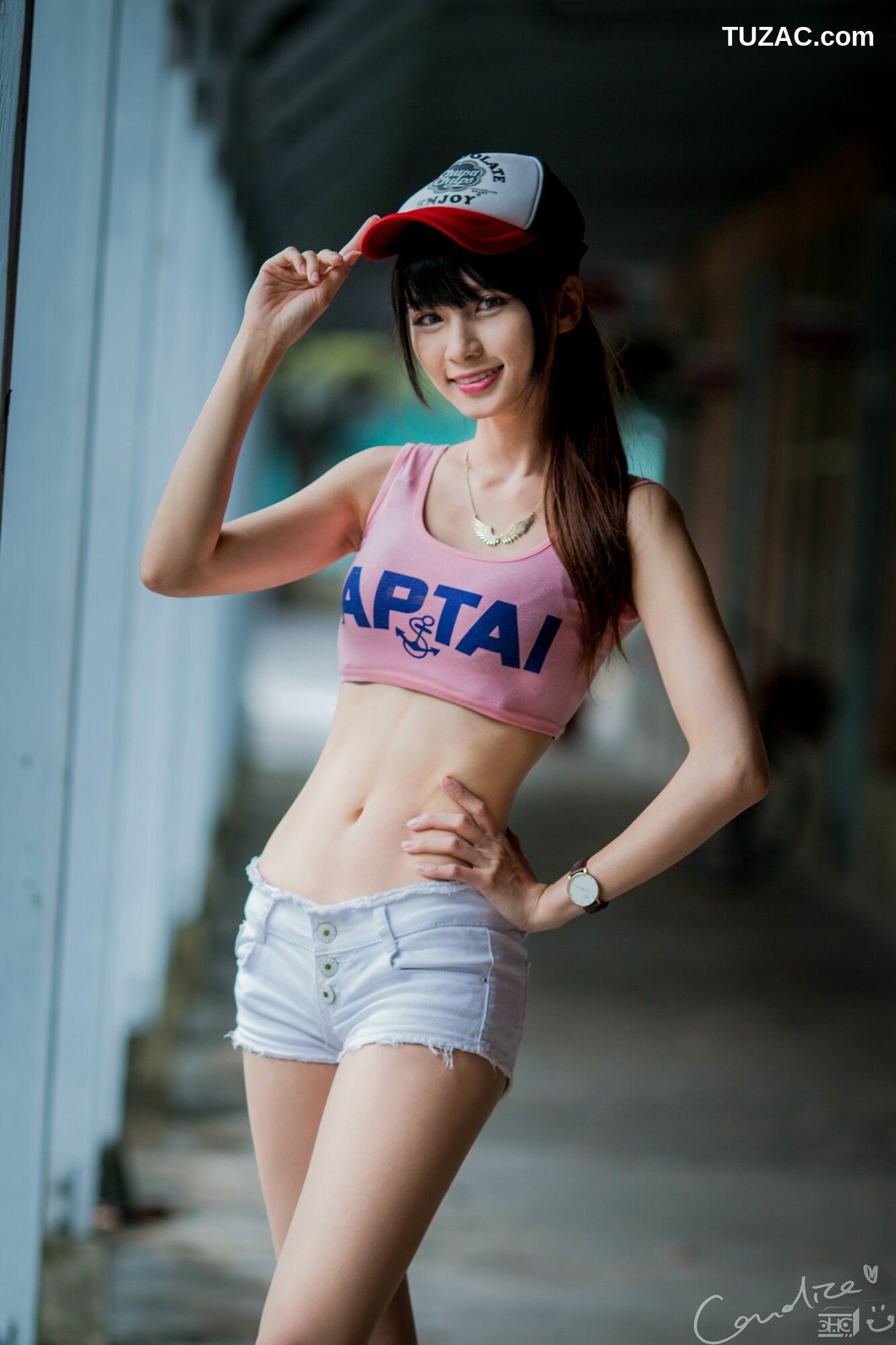 台湾正妹_ 蔡译心 - 热裤运动装 写真集[73P]
