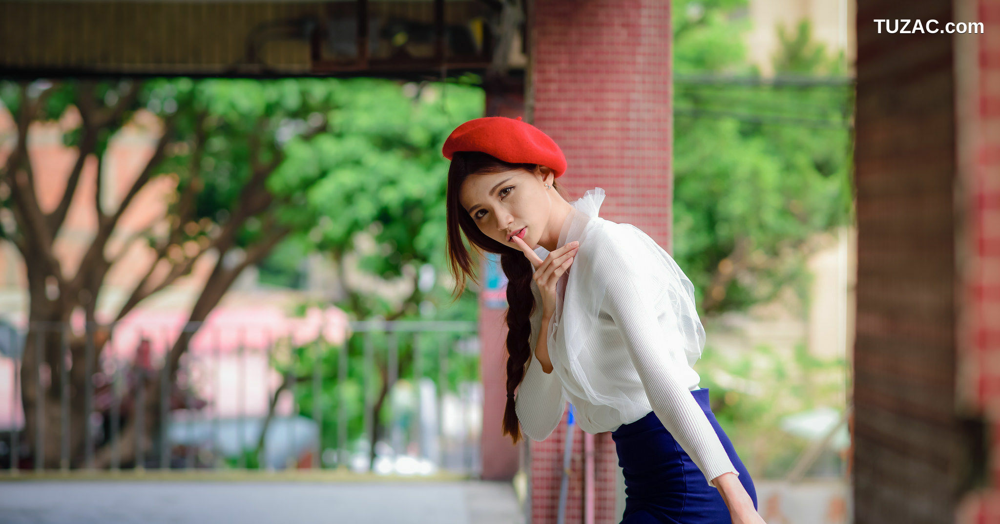 台湾正妹_ 蔡译心Candice - (三套服装） 写真集[90P]