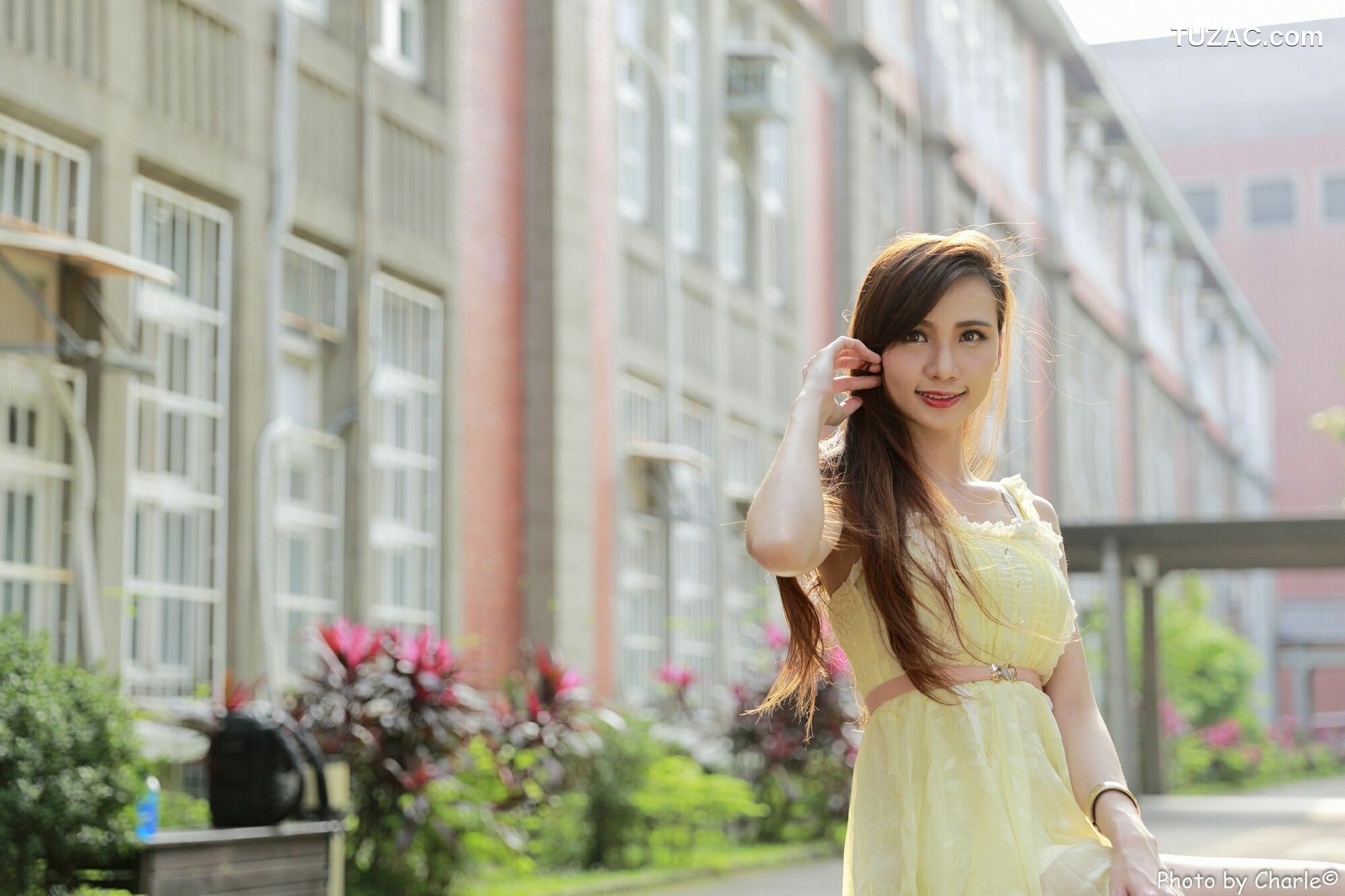 台湾正妹_ 蔡译心Candice《師範大學外拍》3套服装 写真集[75P]