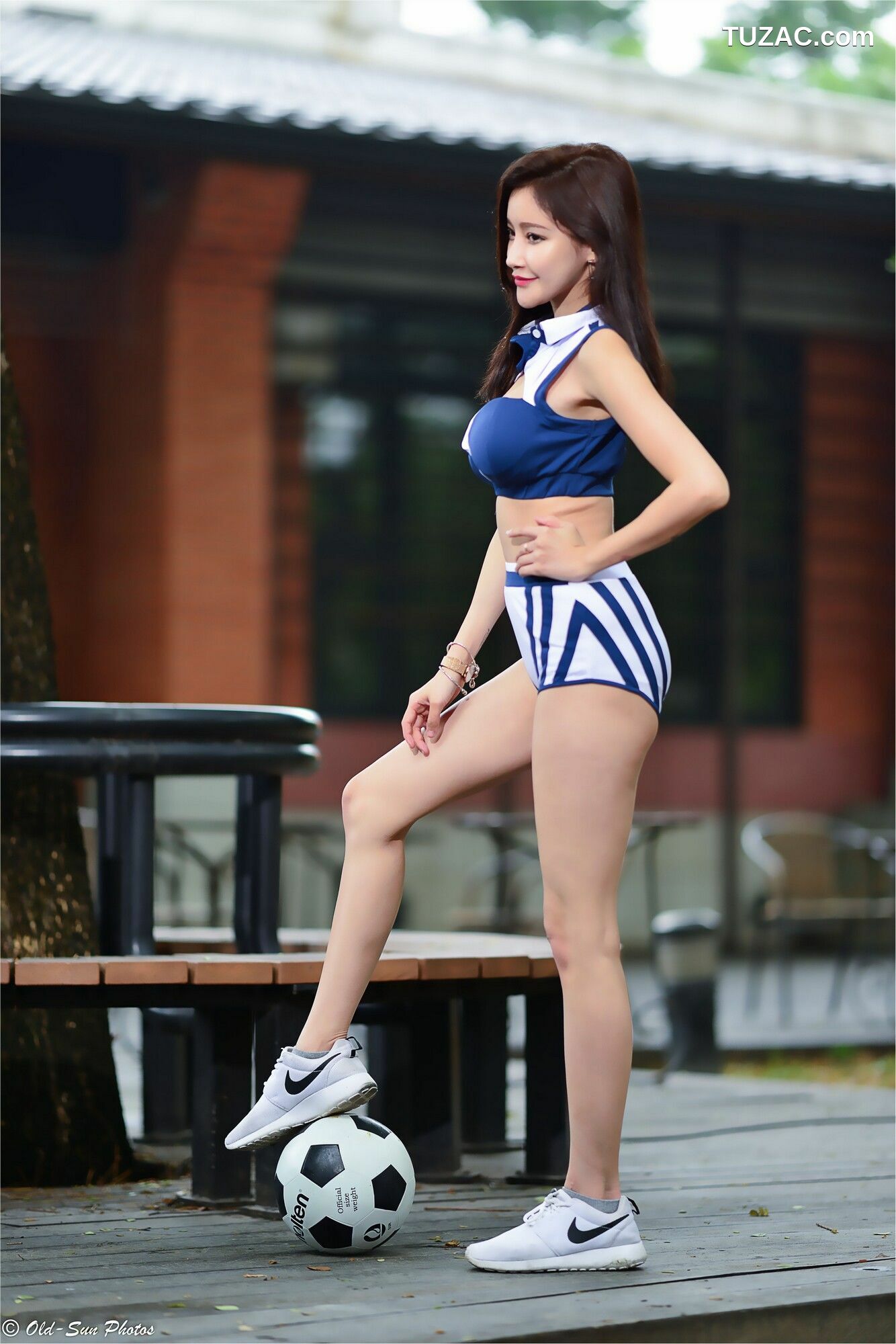 台湾正妹_ 詹艾葳Avril《客家文物館》 写真集[83P]