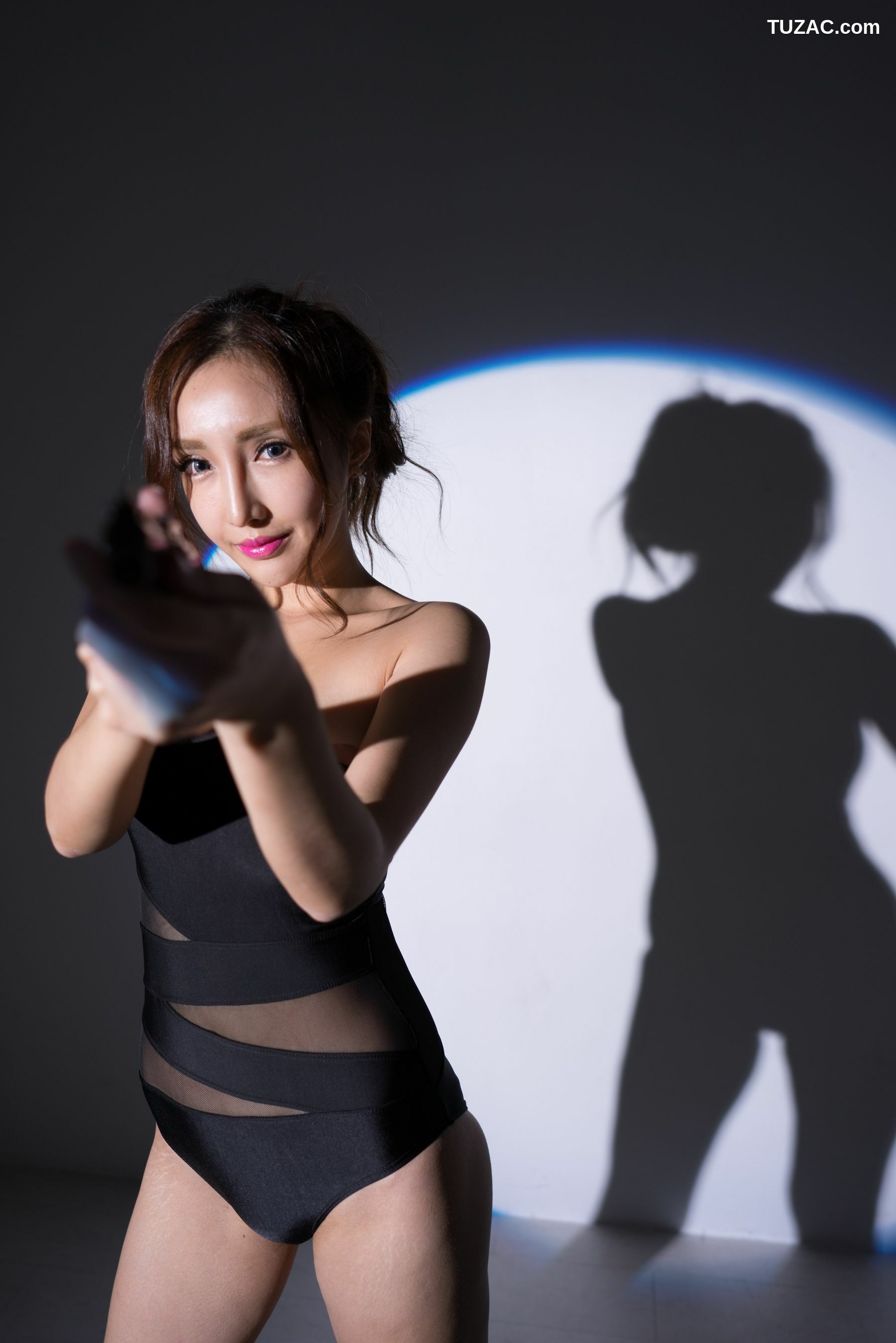 台湾正妹_ 赵芸Syuan《美女枪手+性感内衣》 写真合集[68P]