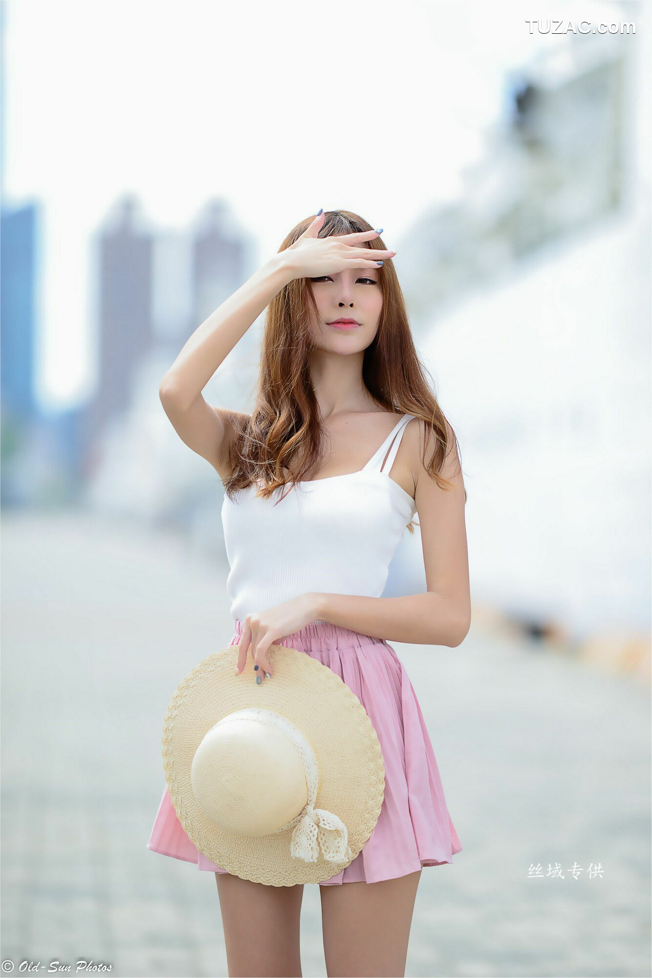 台湾正妹_ 黃上晏《駁二》 写真集[99P]