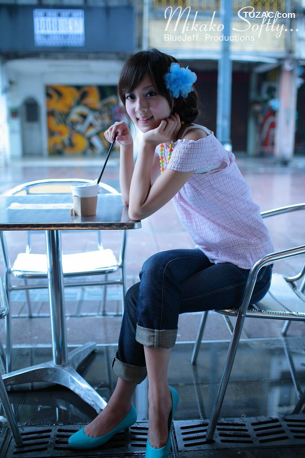 台湾正妹_Mikako/张凯洁《咬一口》写真集