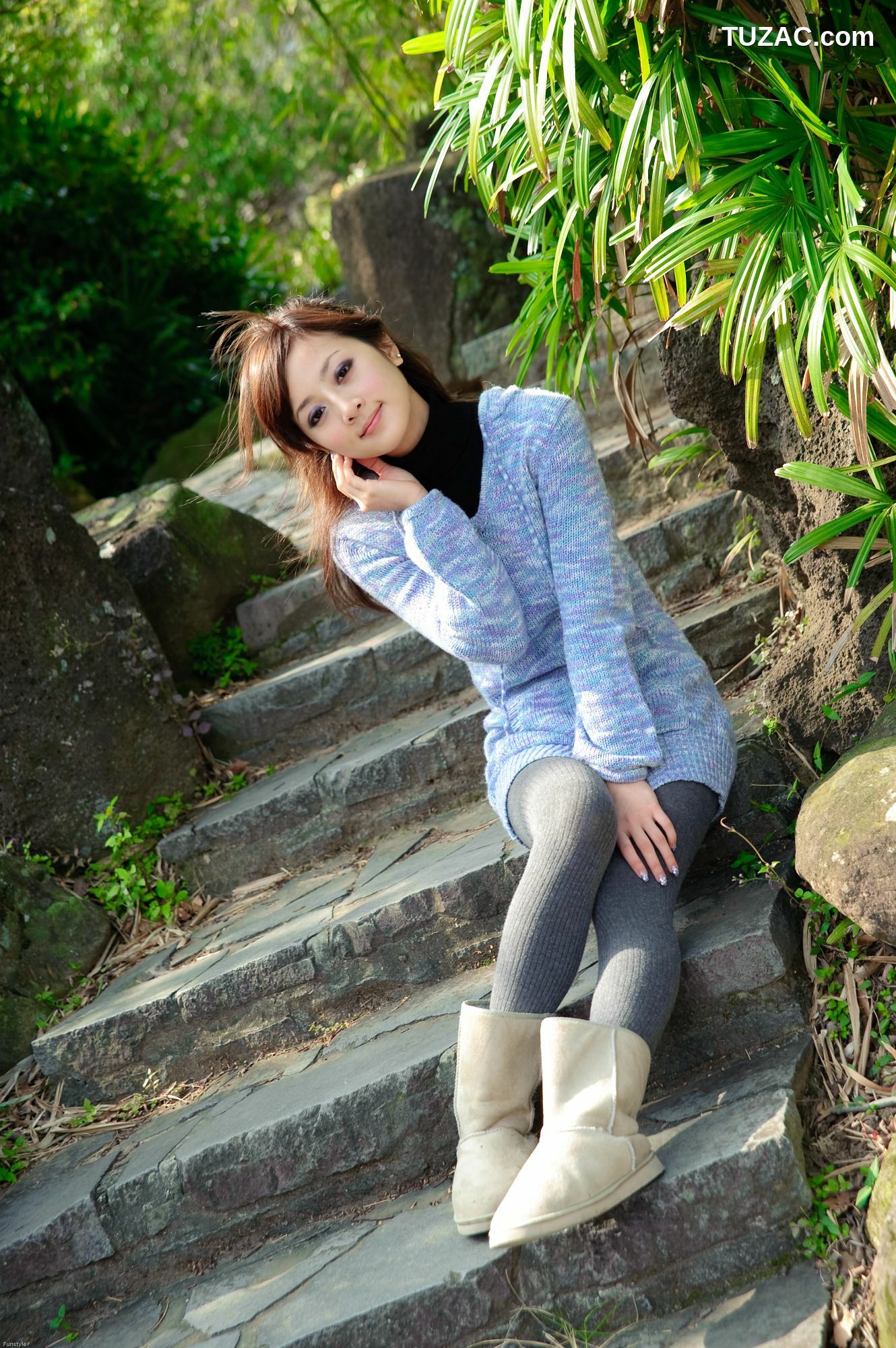 台湾正妹_Mikako/果子MM《雙溪公園+原住民公園外拍》第II部 写真集