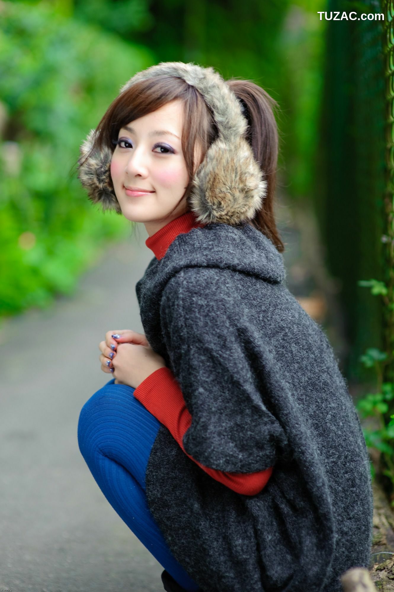 台湾正妹_Mikako/果子MM《雙溪公園+原住民公園外拍》第II部 写真集