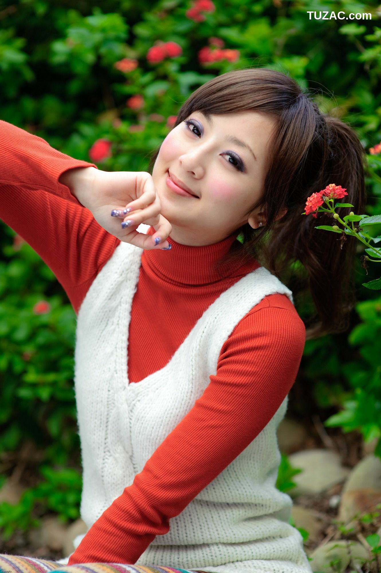 台湾正妹_Mikako/果子MM《雙溪公園+原住民公園外拍》第II部 写真集