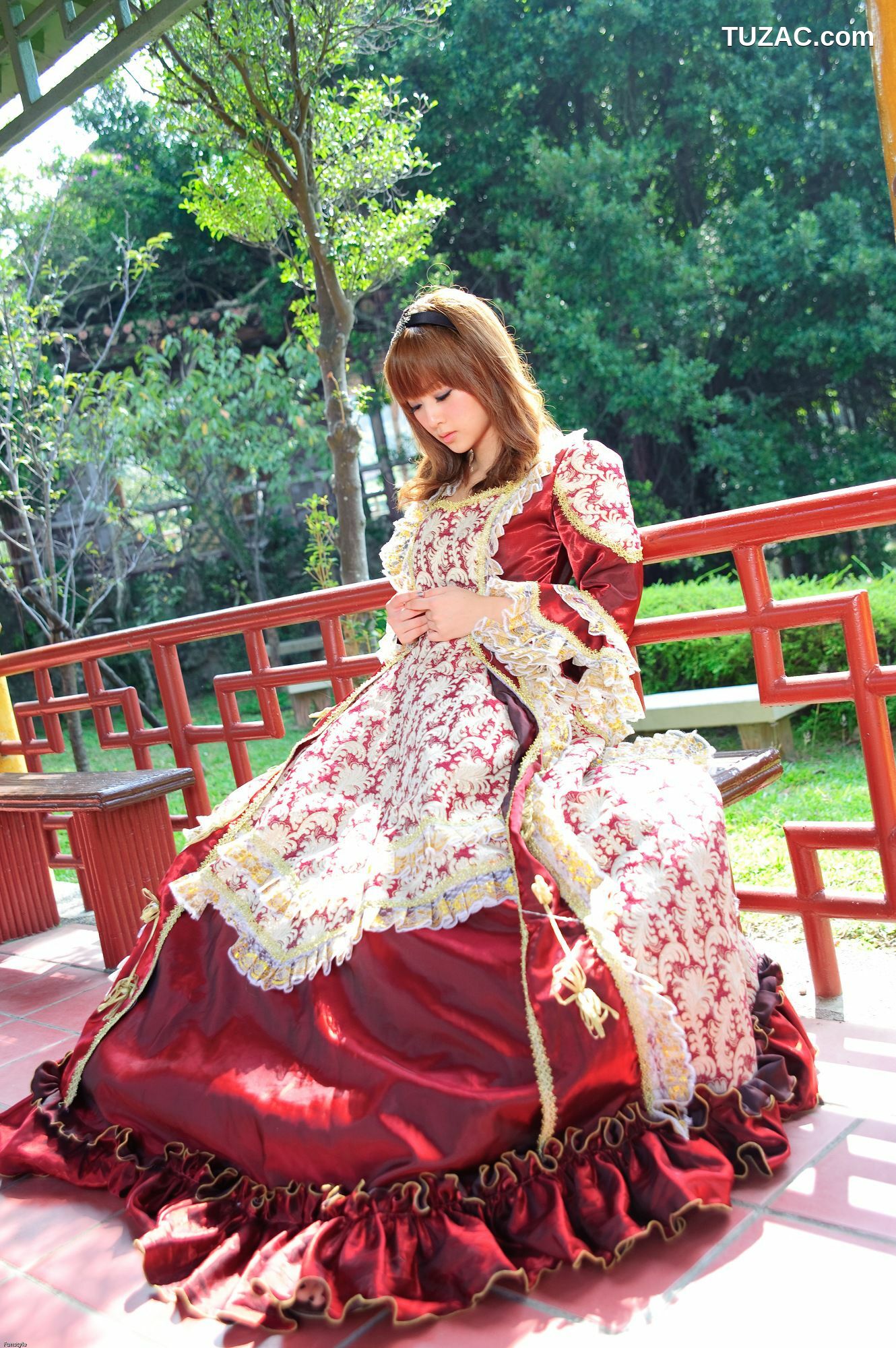台湾正妹_Mikako/果子MM《雙溪公園+士林官邸》第III部 写真集