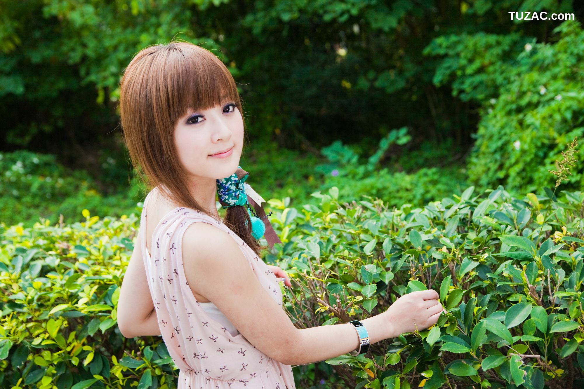 台湾正妹_Mikako/果子MM《雙溪公園+士林官邸外拍》写真集