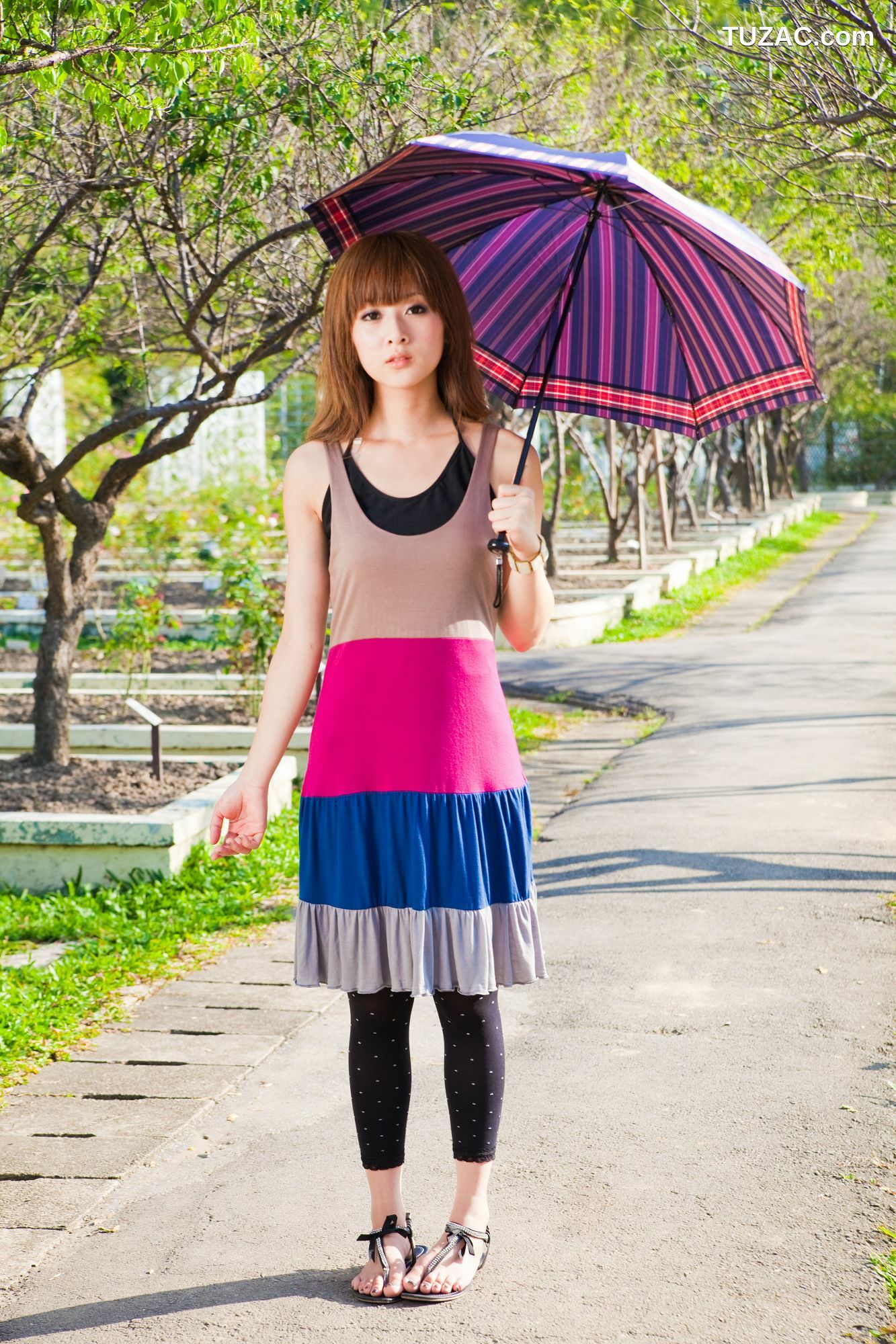 台湾正妹_Mikako/果子MM《雙溪公園+士林官邸外拍》写真集