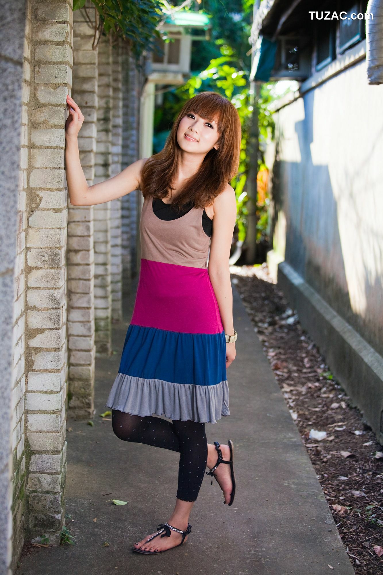 台湾正妹_Mikako/果子MM《雙溪公園+士林官邸外拍》写真集