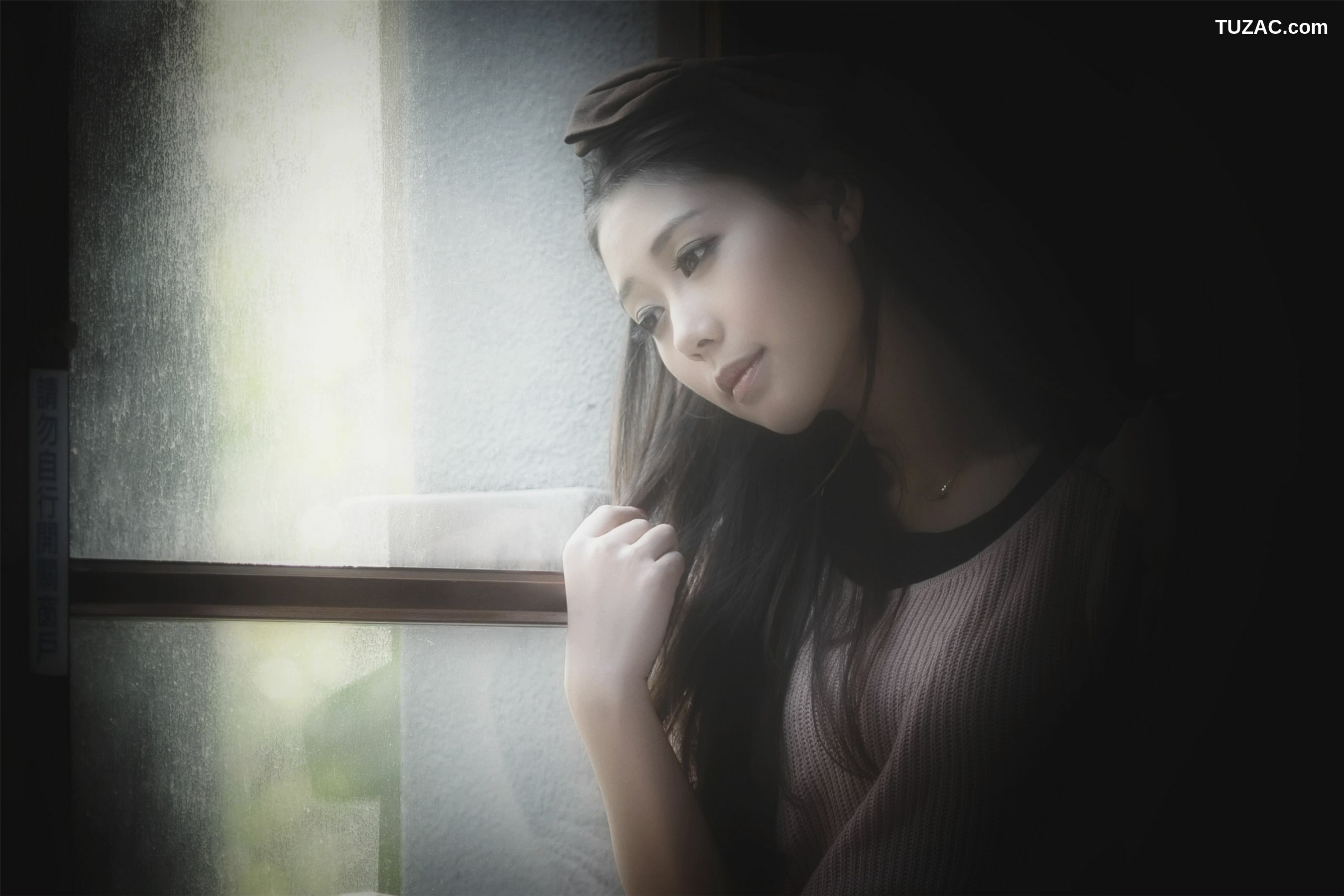 台湾正妹_台湾女神佳贝儿《唯美时尚外拍》写真集