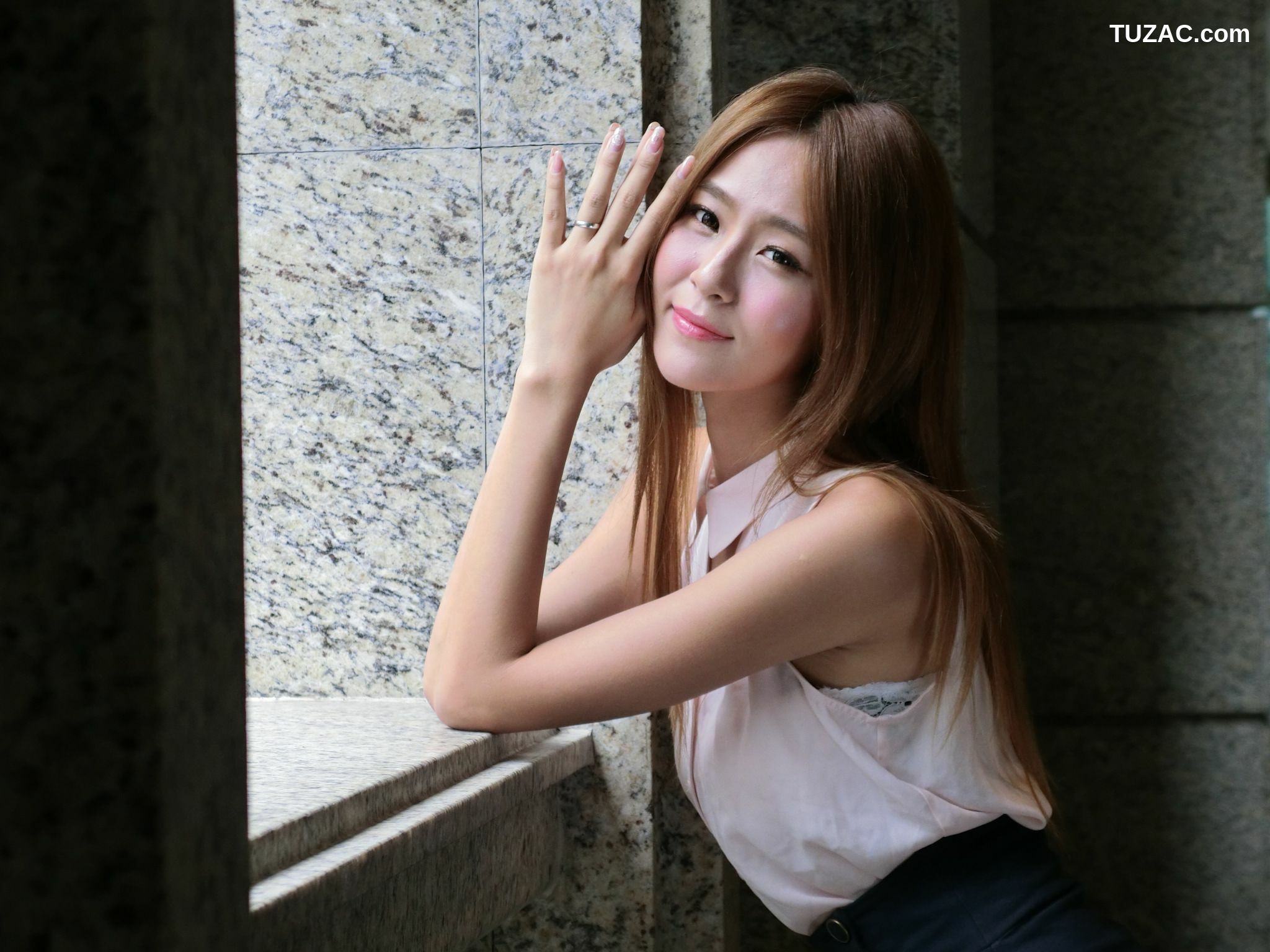 台湾正妹_台湾模特winnie小雪《信義商圈街拍》BEAUTYLEG番外篇 写真集