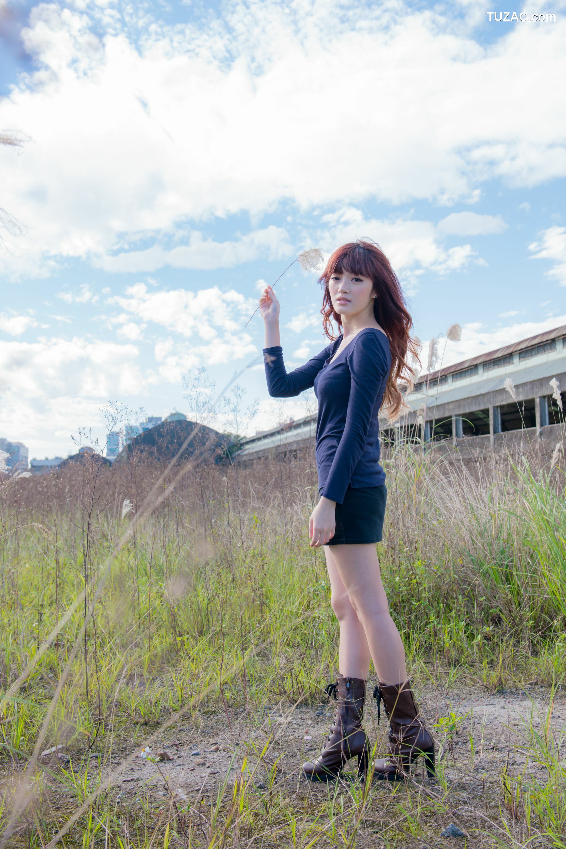 台湾正妹_台湾正妹林岗怡Didy《废墟车站唯美外拍》写真集
