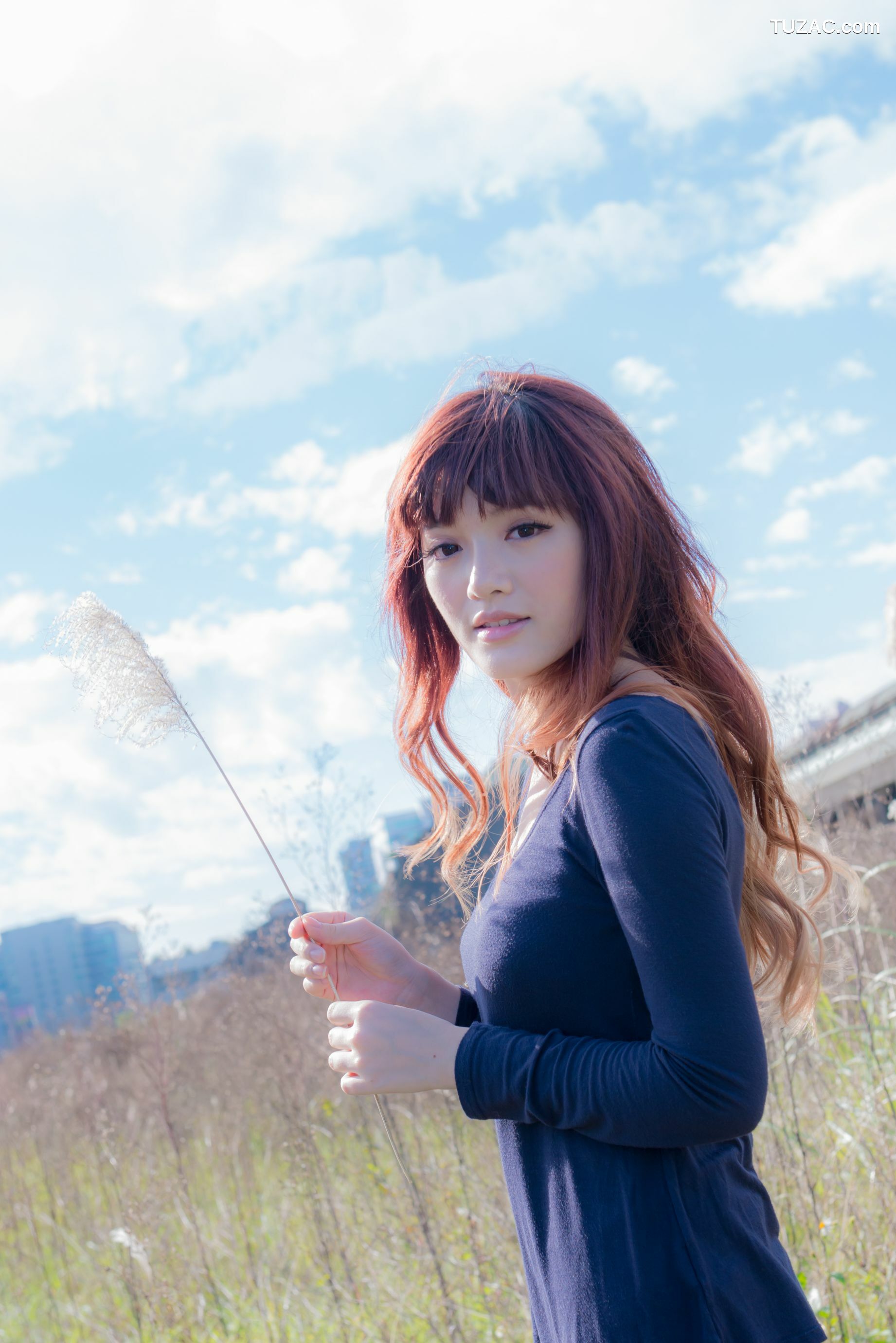 台湾正妹_台湾正妹林岗怡Didy《废墟车站唯美外拍》写真集