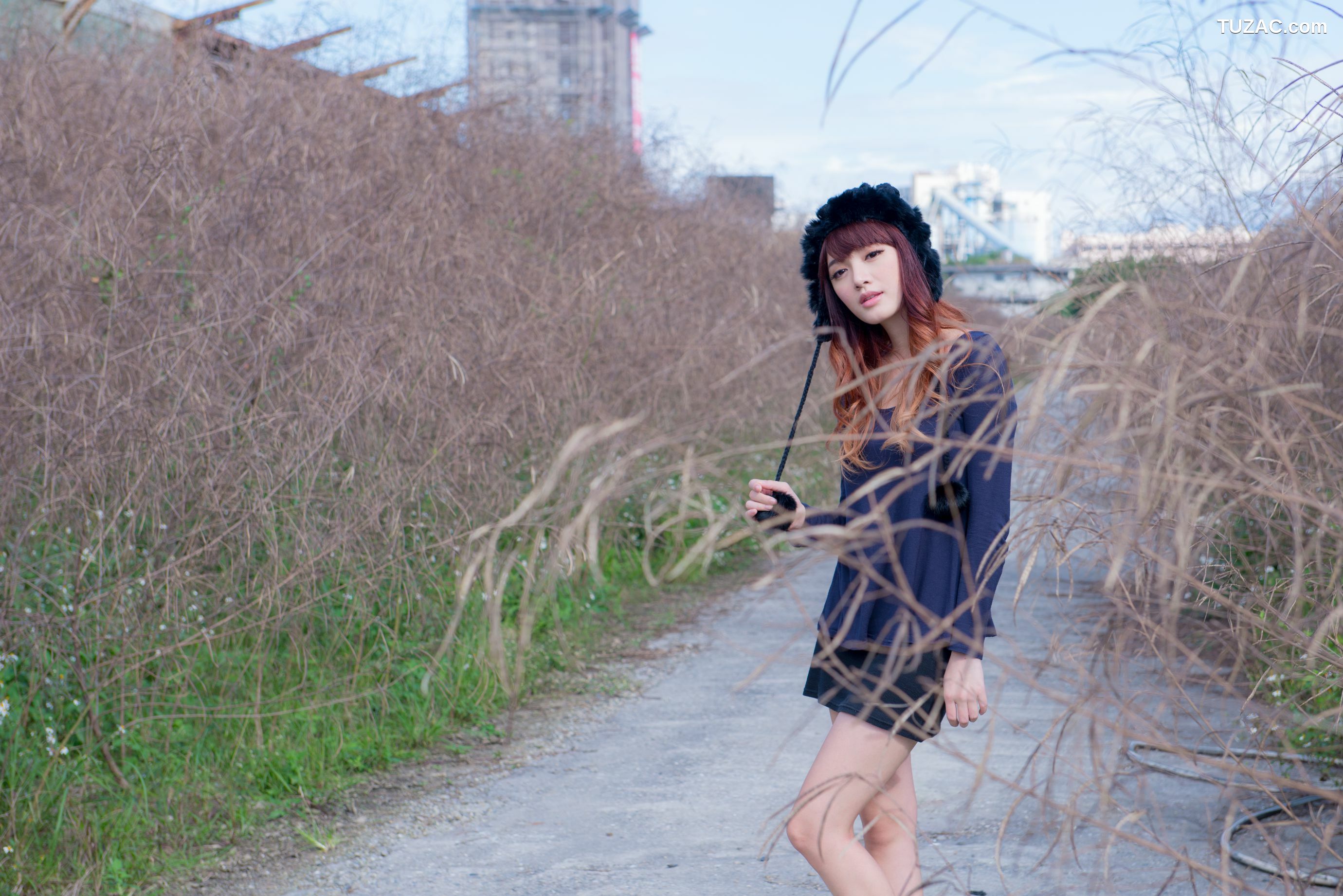 台湾正妹_台湾正妹林岗怡Didy《废墟车站唯美外拍》写真集