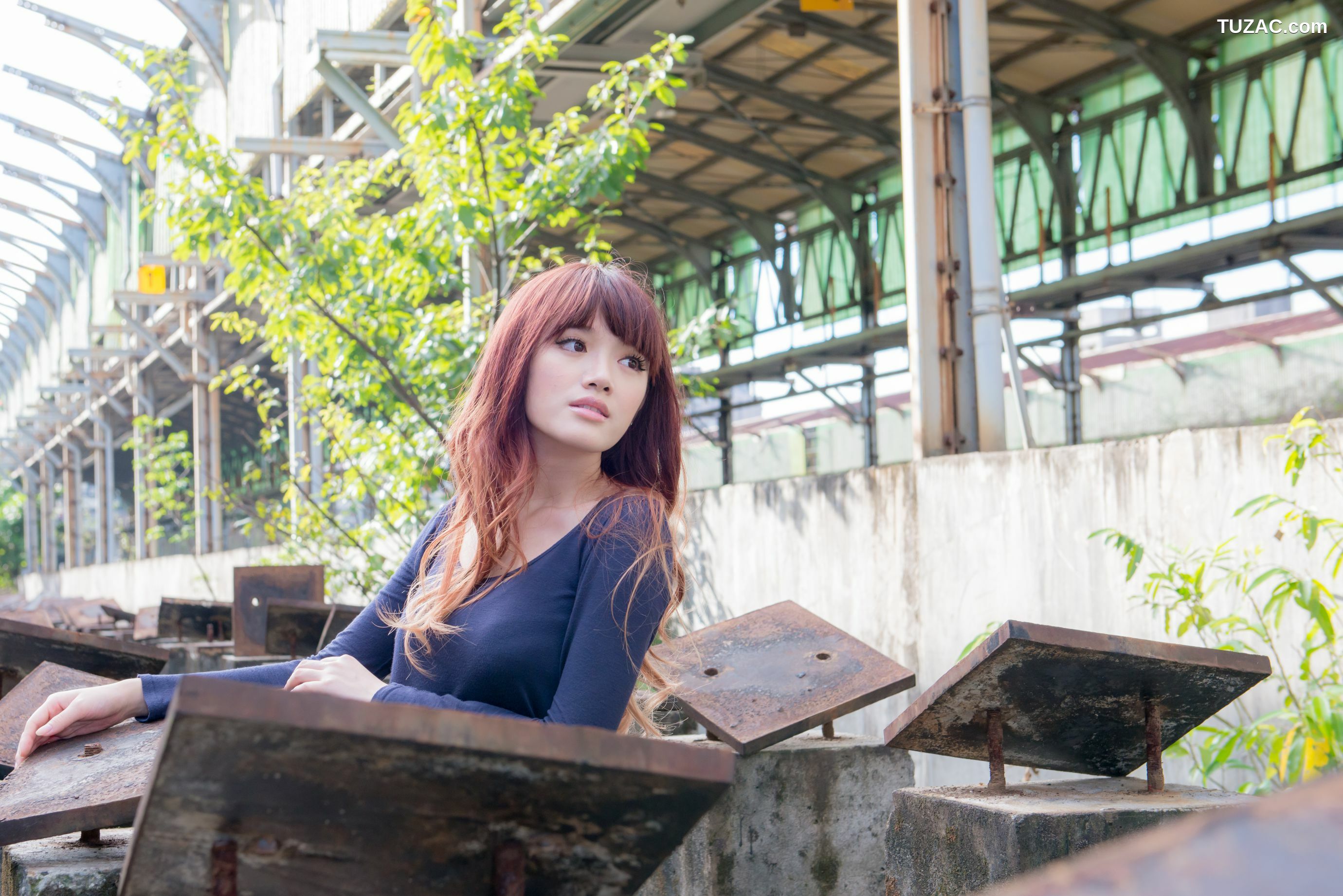 台湾正妹_台湾正妹林岗怡Didy《废墟车站唯美外拍》写真集