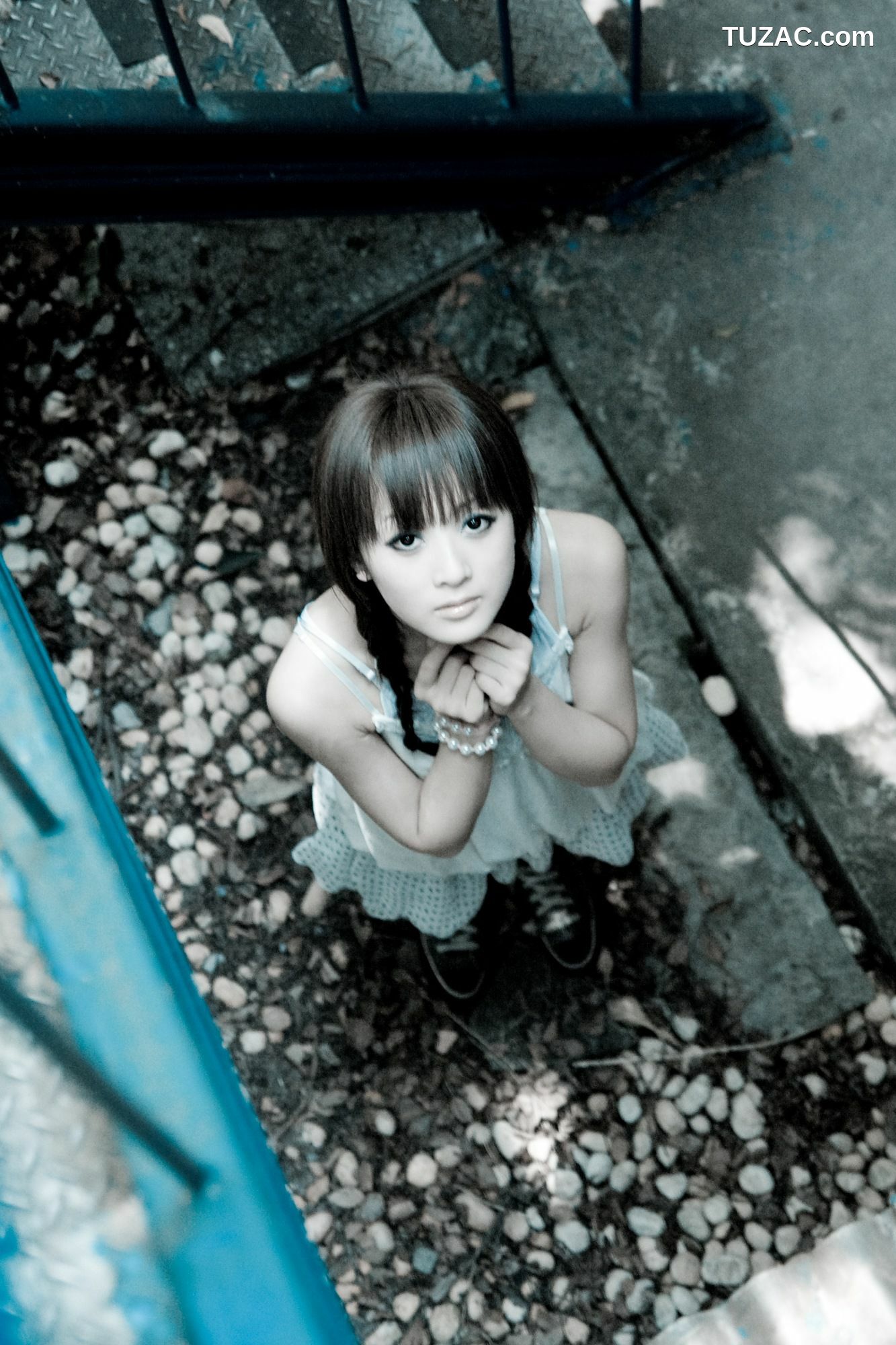 台湾正妹_张允霏/果子MM《台大外拍》第3部 写真集