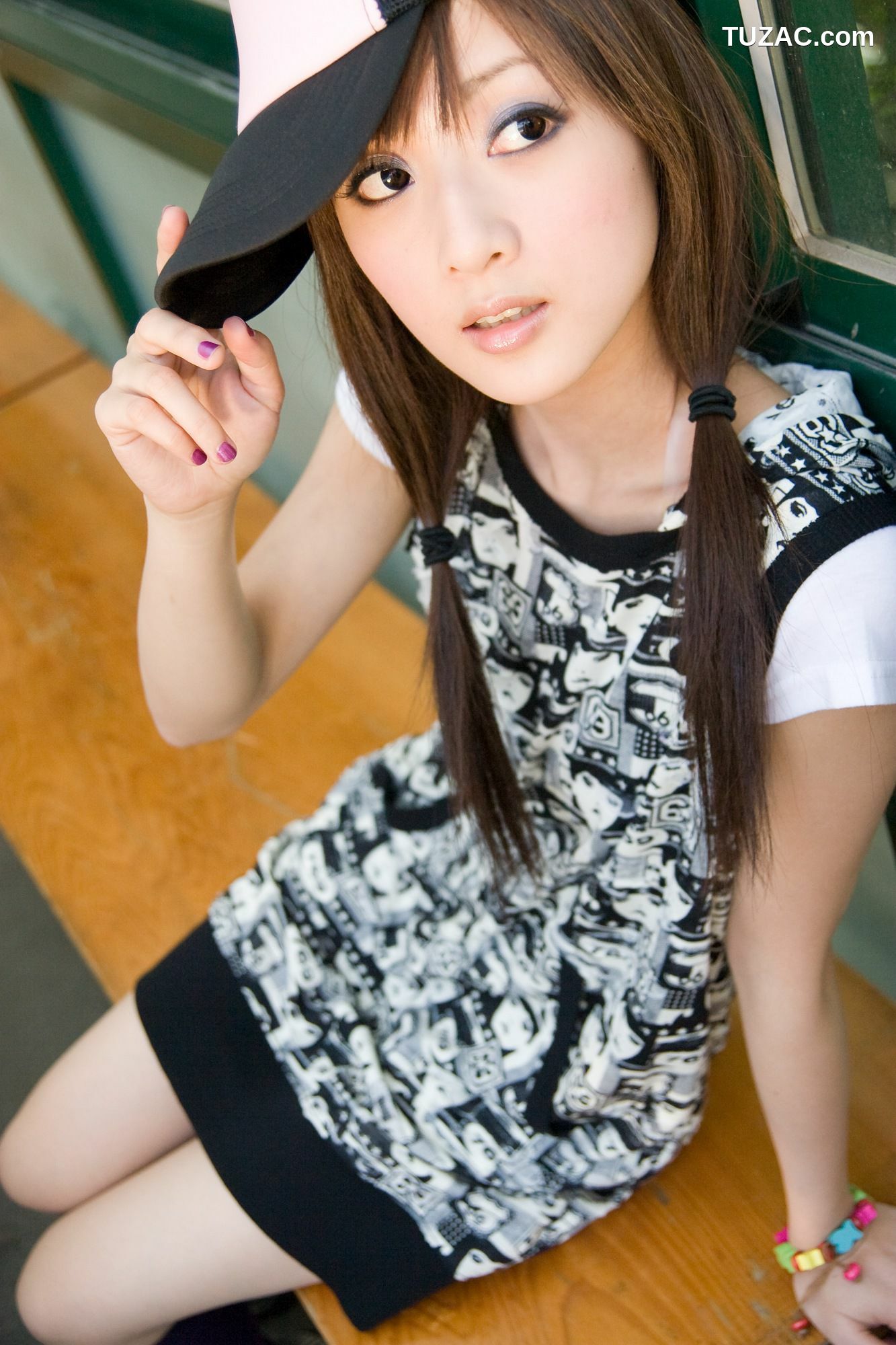 台湾正妹_张允霏/果子MM《台大外拍》第3部 写真集