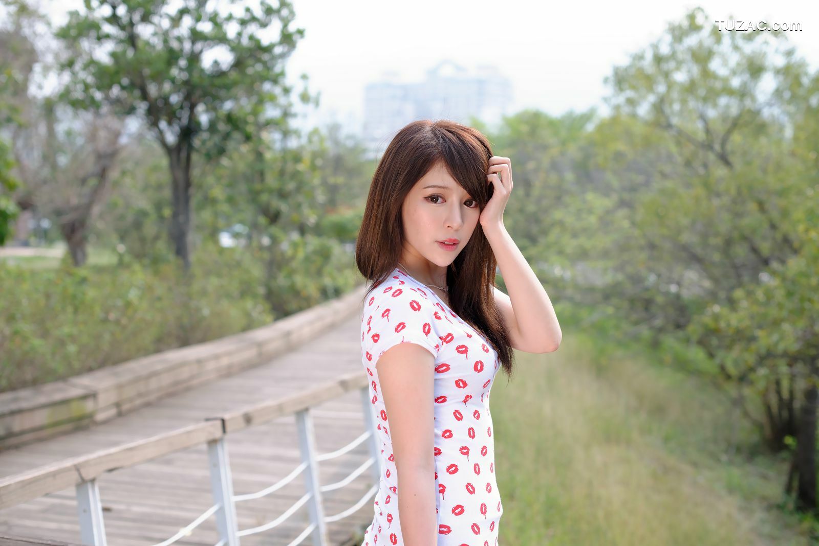 台湾正妹_张齐郡JULIE《外拍写真图片》合集