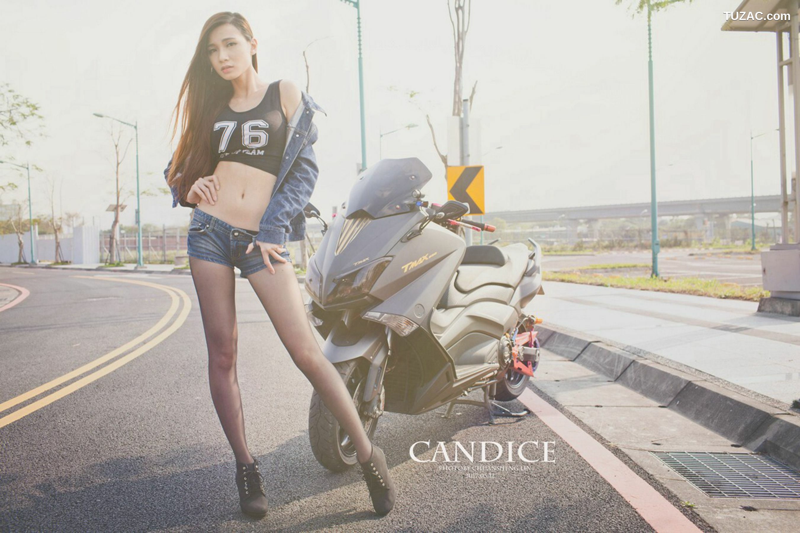 台湾正妹_蔡译心Candice《动感时尚机车女郎》 写真集[75P]