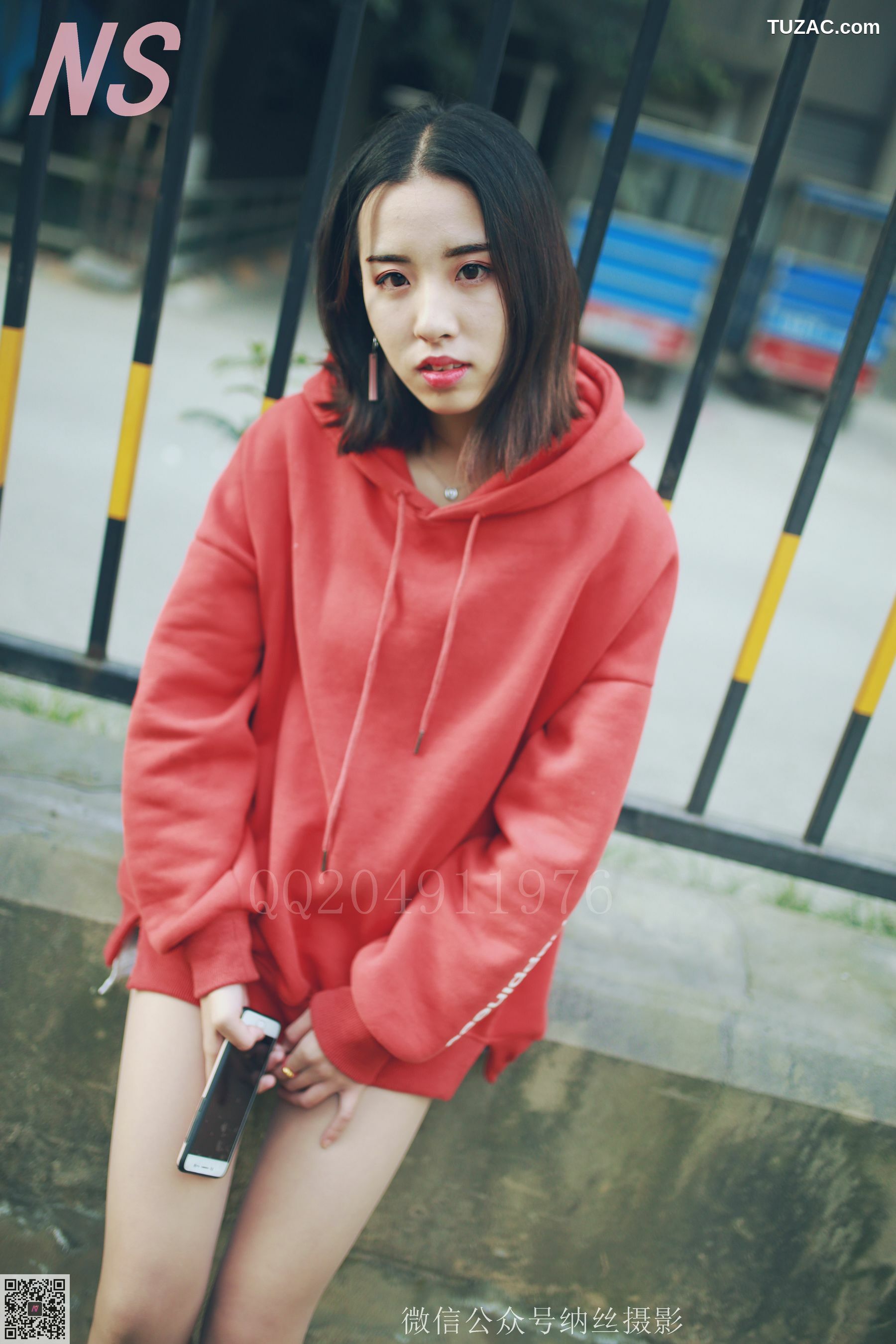 纳丝摄影_乔乔《红色卫衣》 NO.116 写真集[53P]