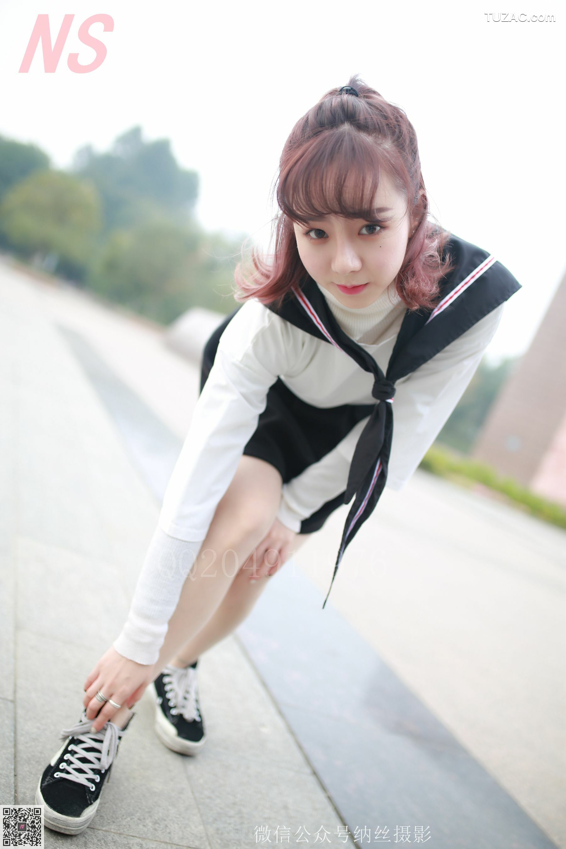 纳丝摄影_然然《大学校园丝袜美足》 NO.100 写真集[111P]