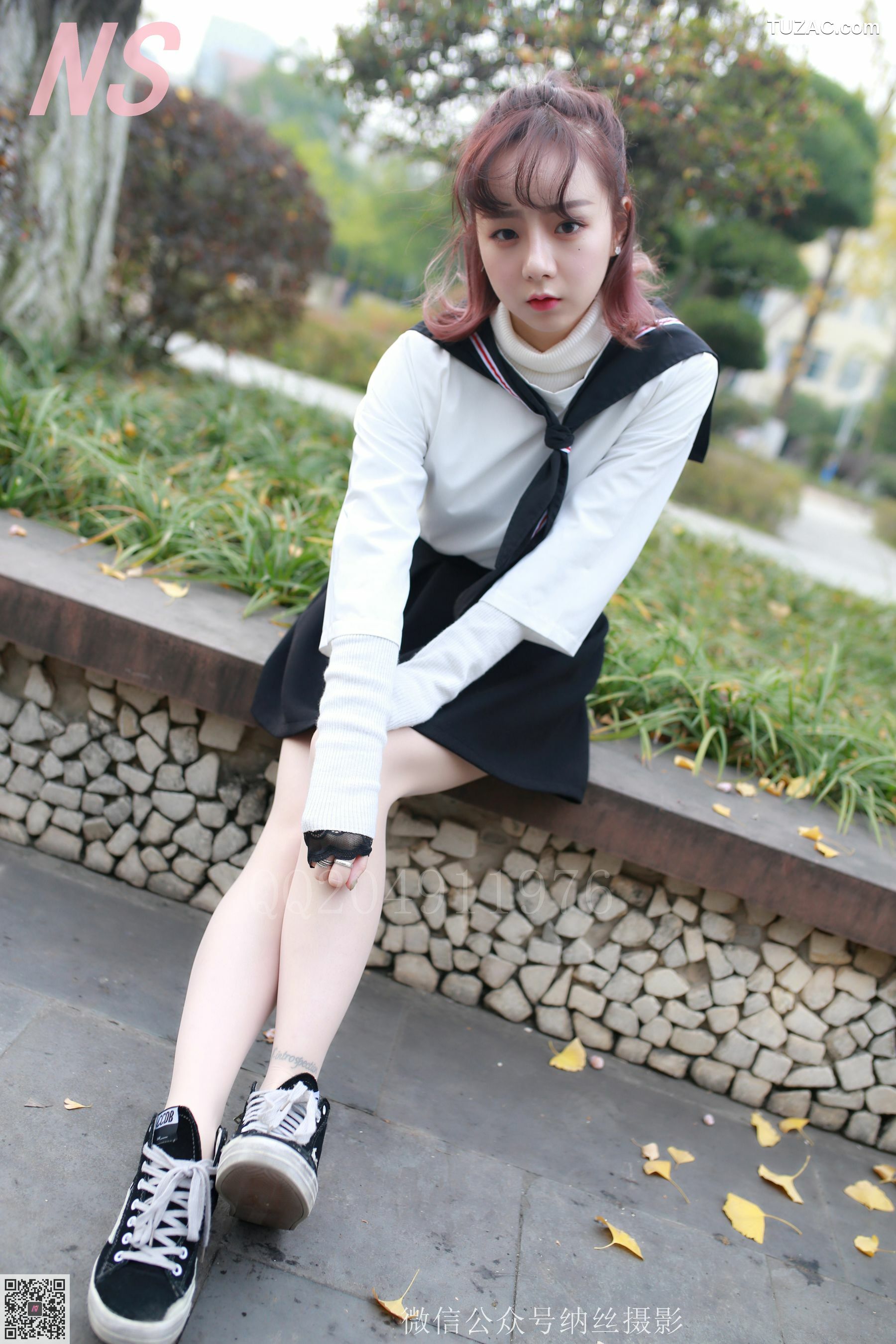 纳丝摄影_然然《大学校园丝袜美足》 NO.100 写真集[111P]