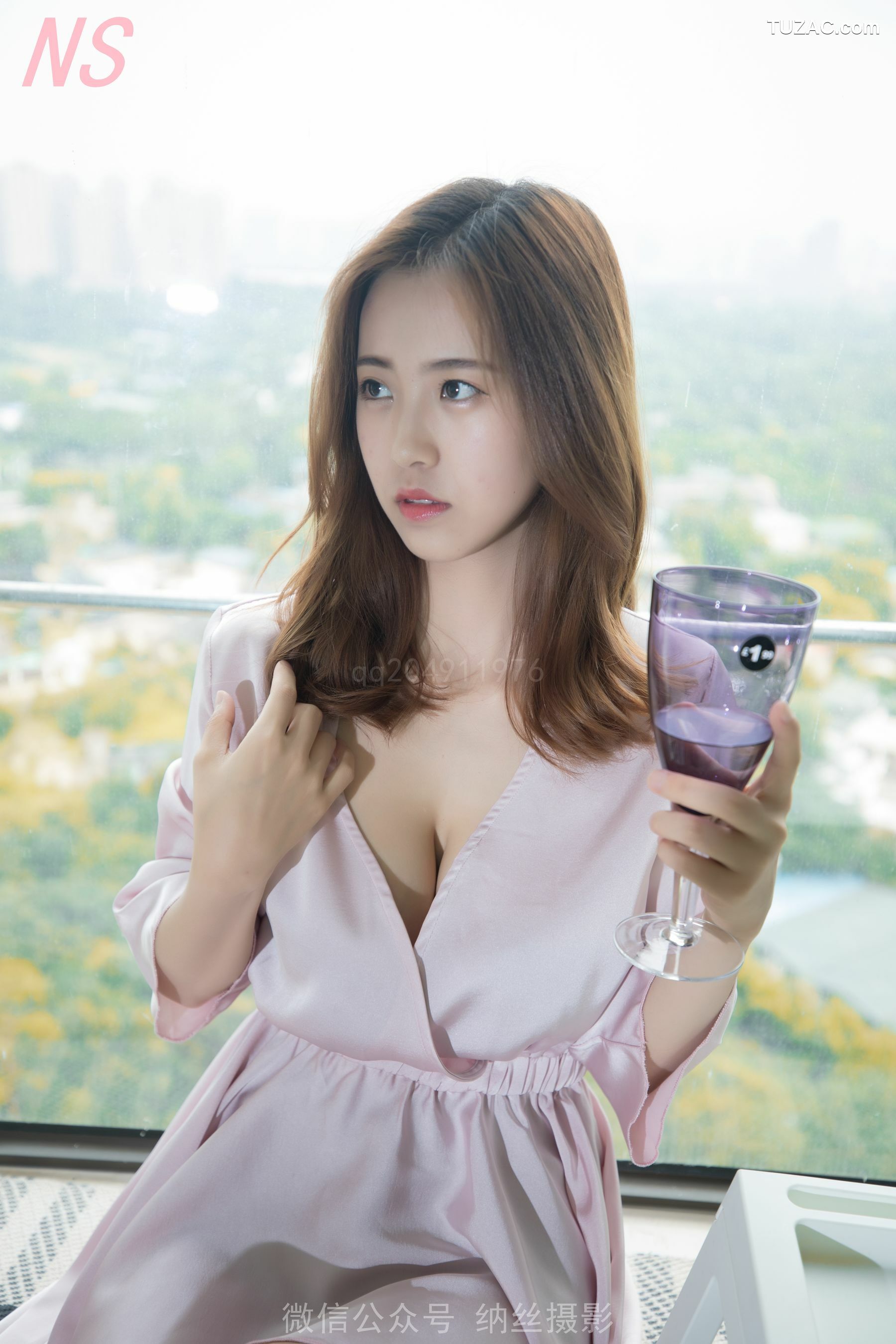 纳丝摄影_美女主播寒霜《睡衣诱惑》 写真集[90P]