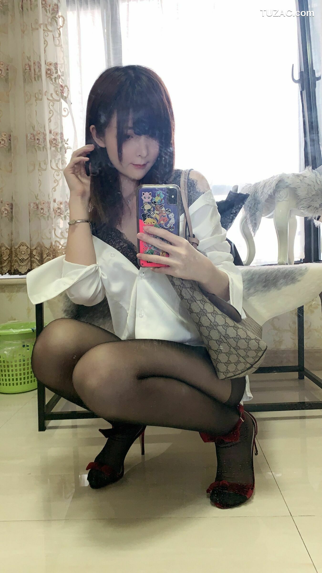 网络美女_ 一小央泽 《约会女友》 写真集[83P]