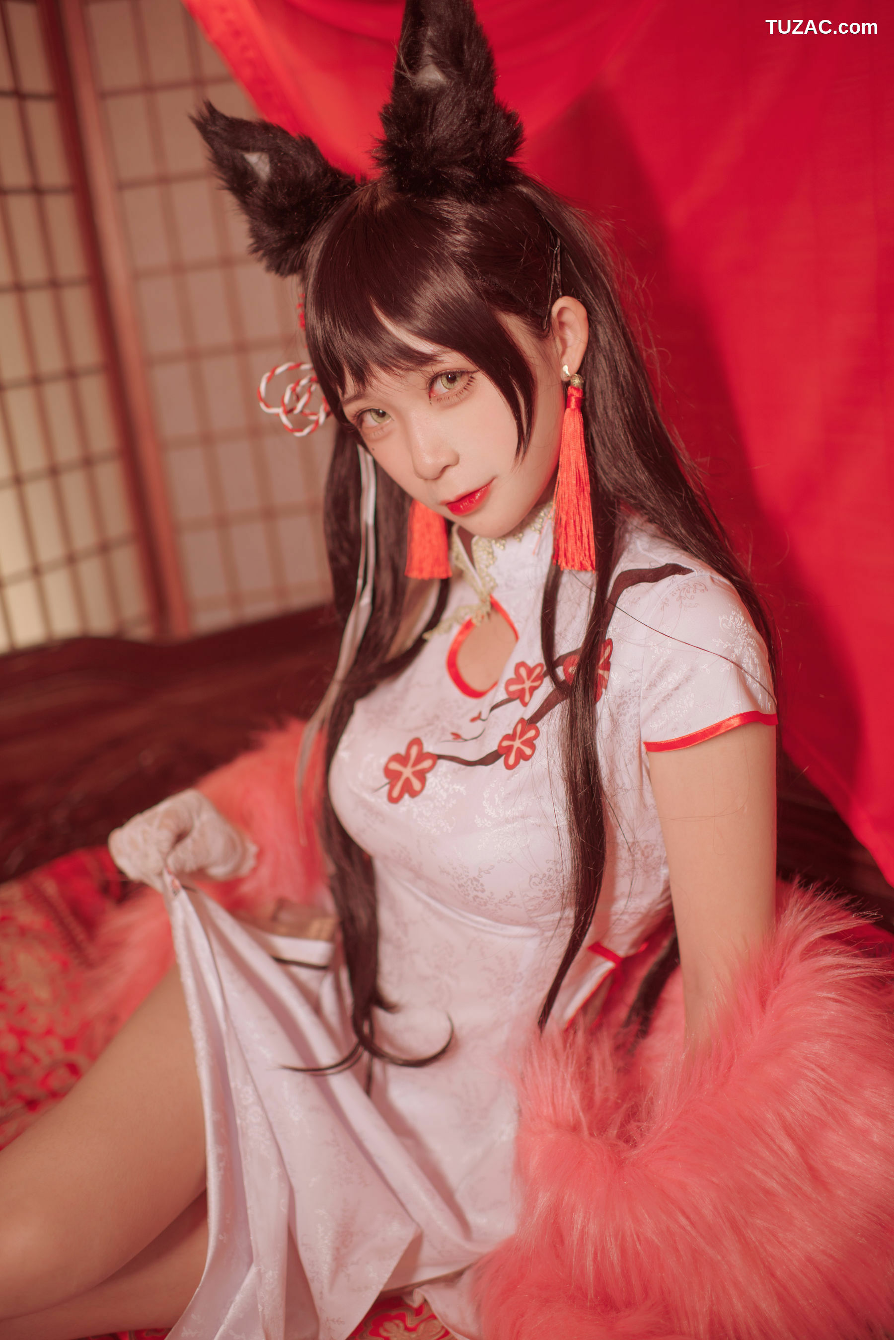 网络美女_ 樱落酱w 《爱宕新春旗袍》 写真集[16P]