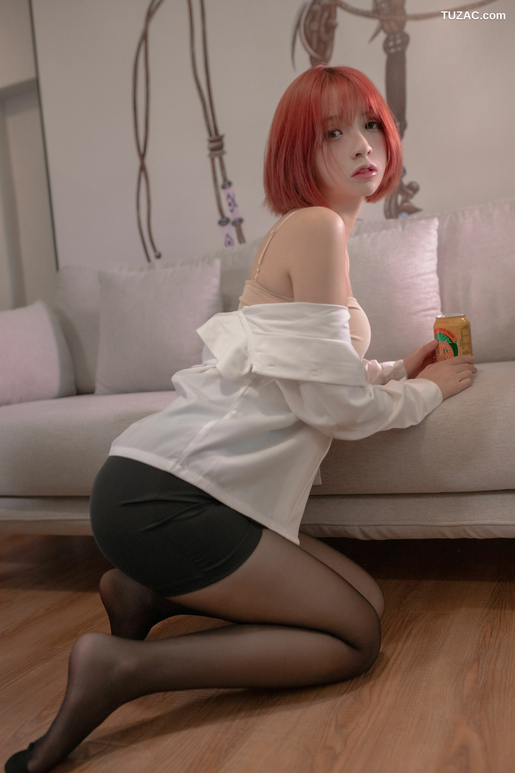 网络美女_ 疯猫ss - OL真爱之黑丝OL[30P]