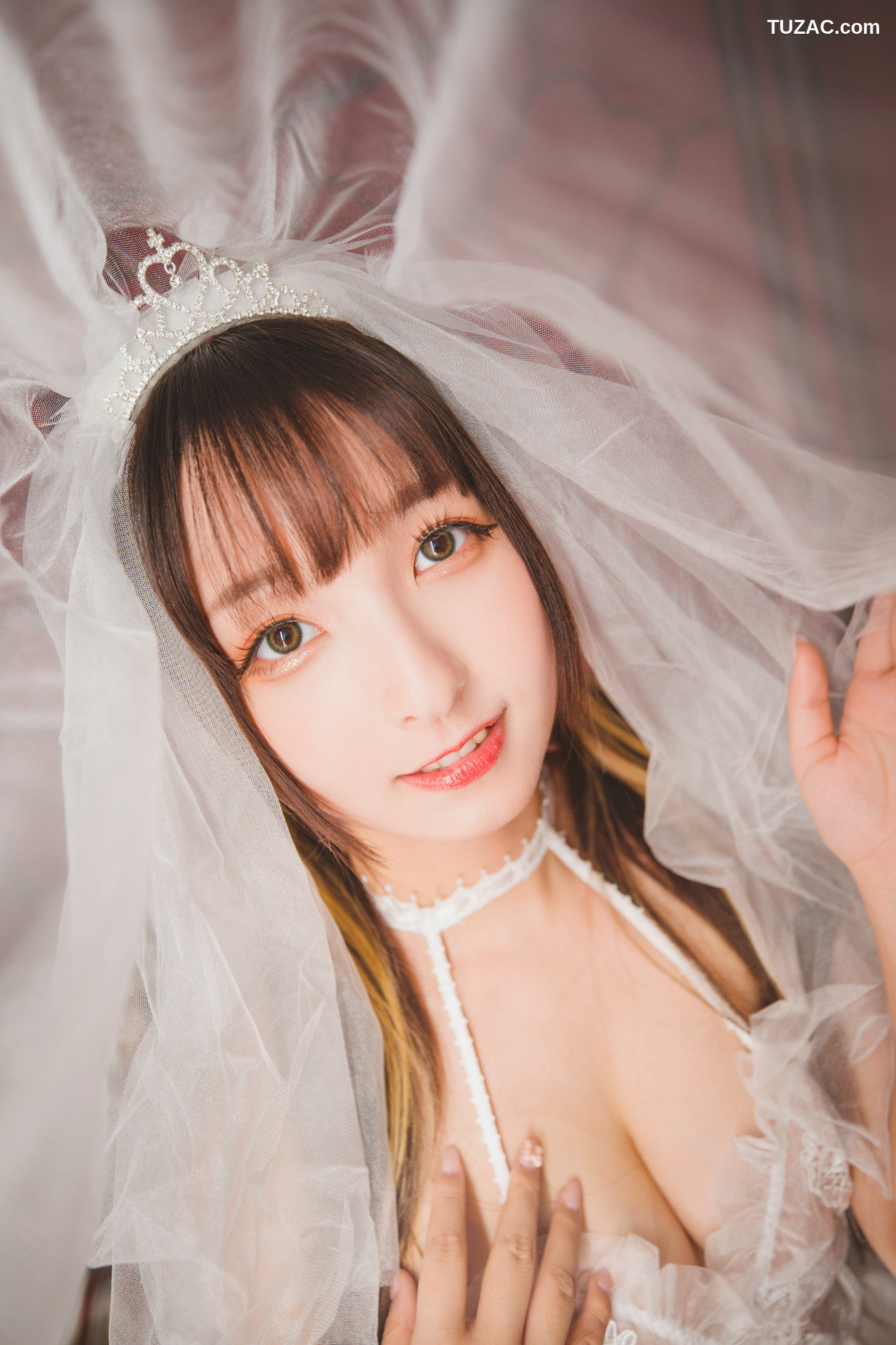 网络美女_ 神楽板真冬 - 光の囁き-光の修女[150P]