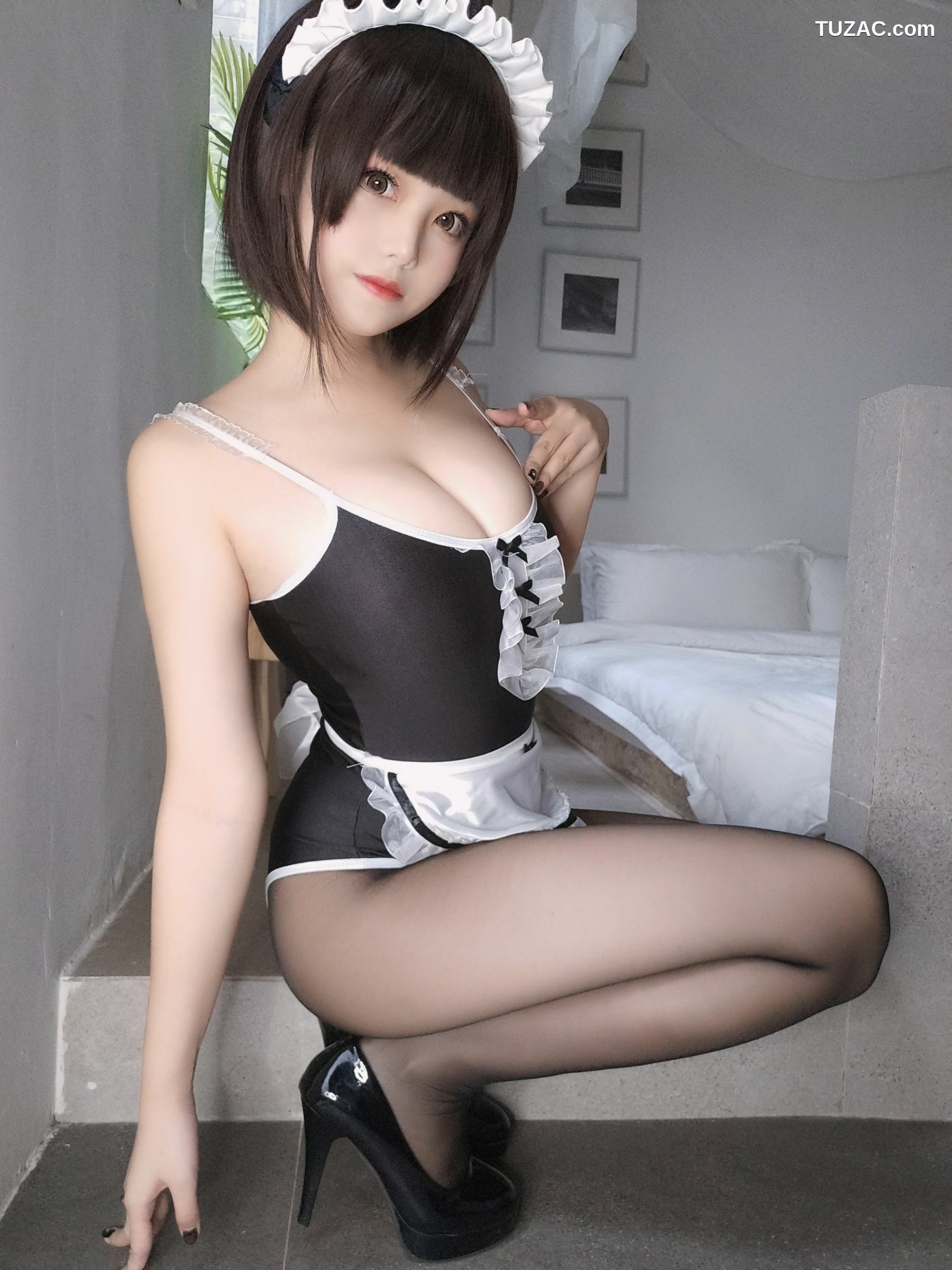 网络美女_ 蜜汁猫裘 - 女仆[42P]