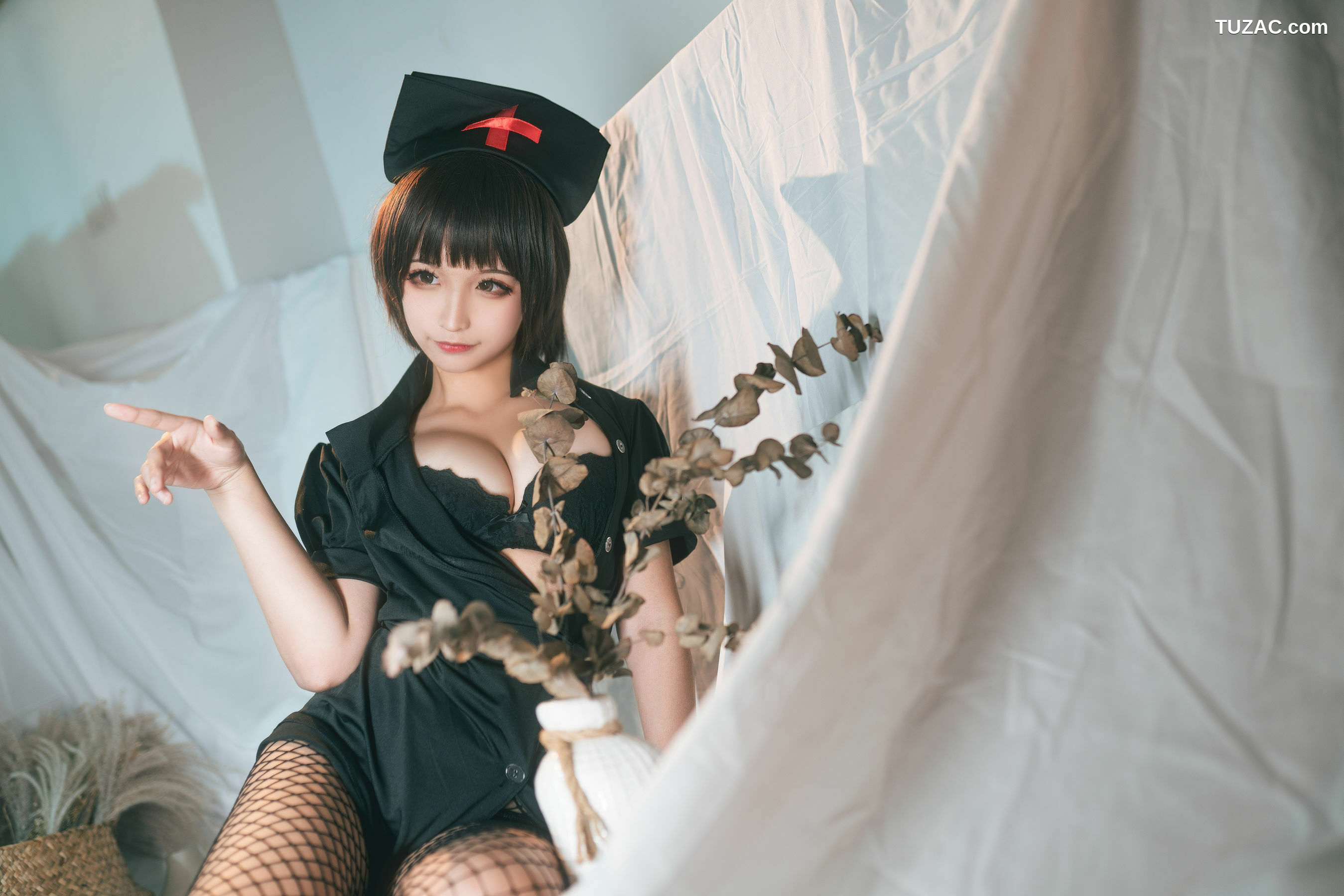 网络美女_ 蠢沫沫 《护士姐姐》 写真集[42P]
