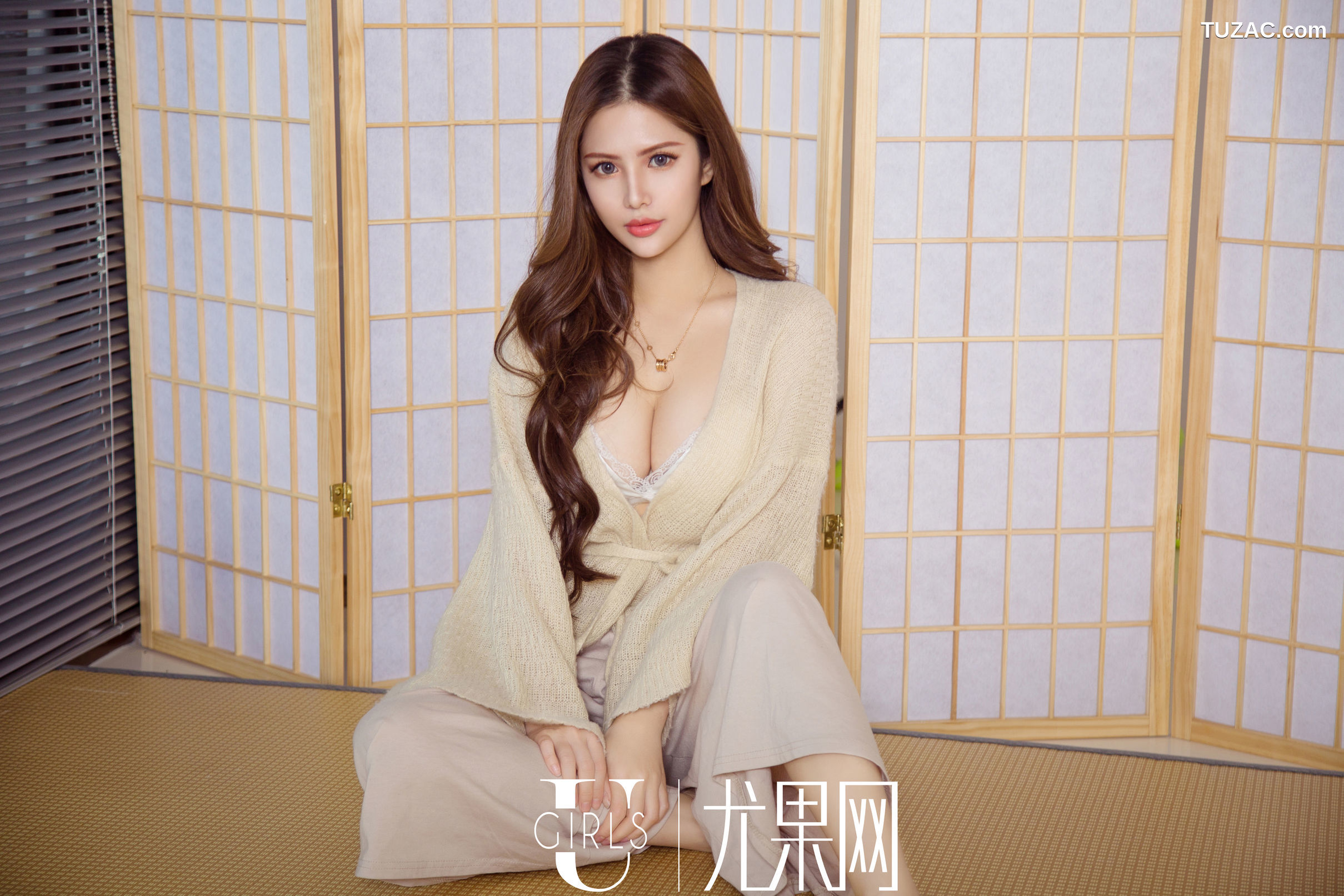 UGirls尤果网-U384-若彤Boomboom-《性感的纯真》-2018.07.20