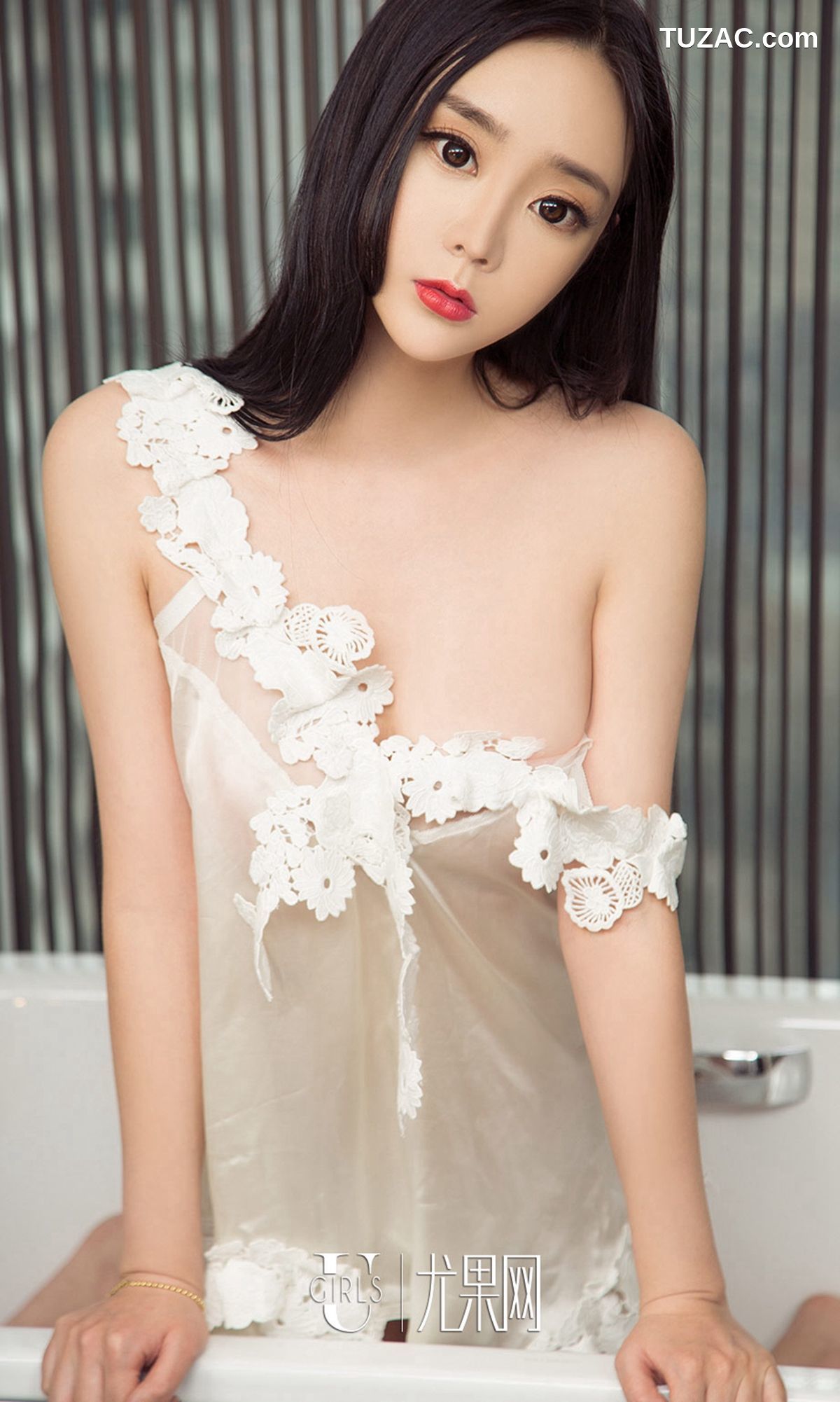 UGirlsApp尤果圈爱尤物-1028-艾米儿-《冷艳小女神》