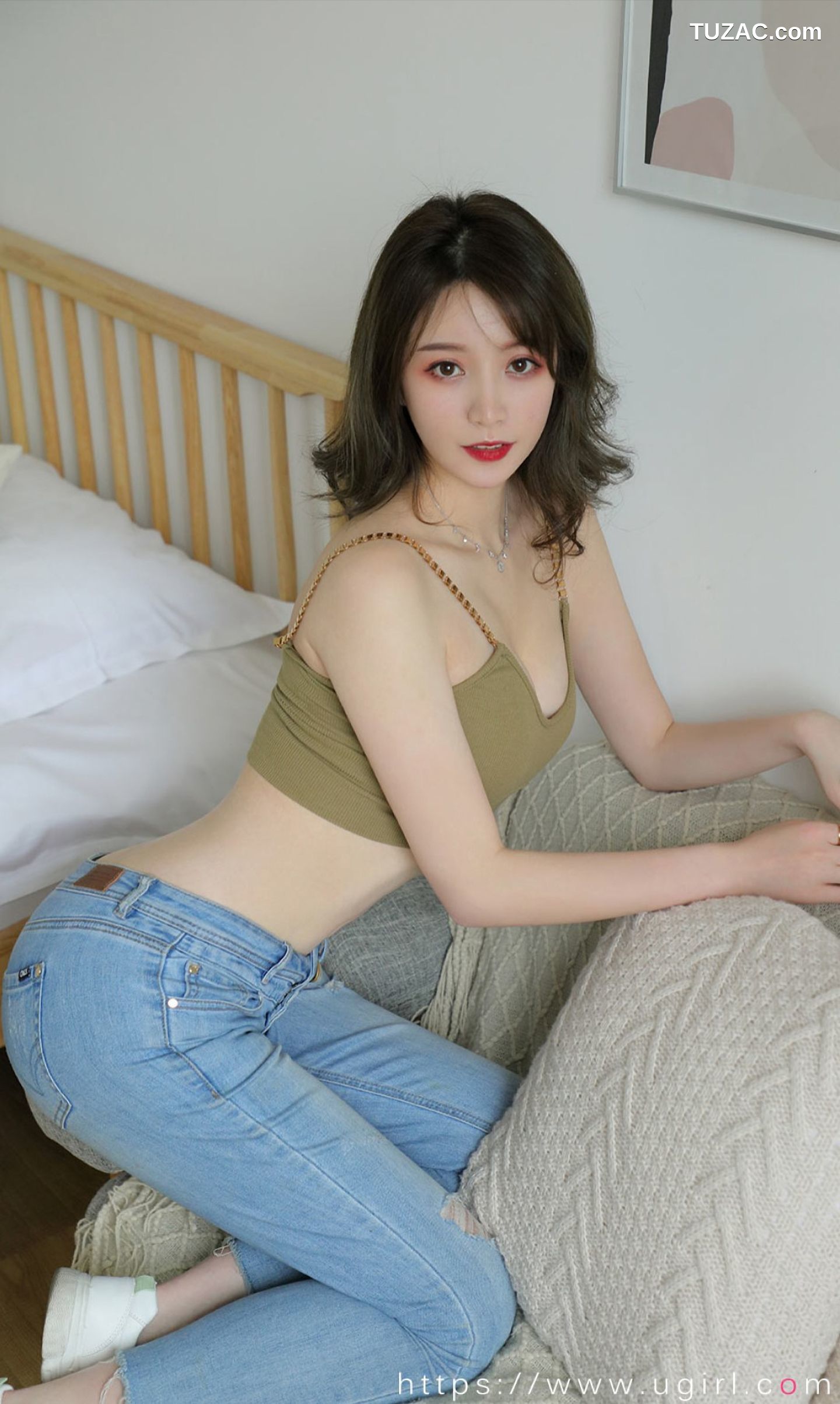 UGirlsApp尤果圈爱尤物-1871-幻雪儿-《牛仔裤里的美腿》