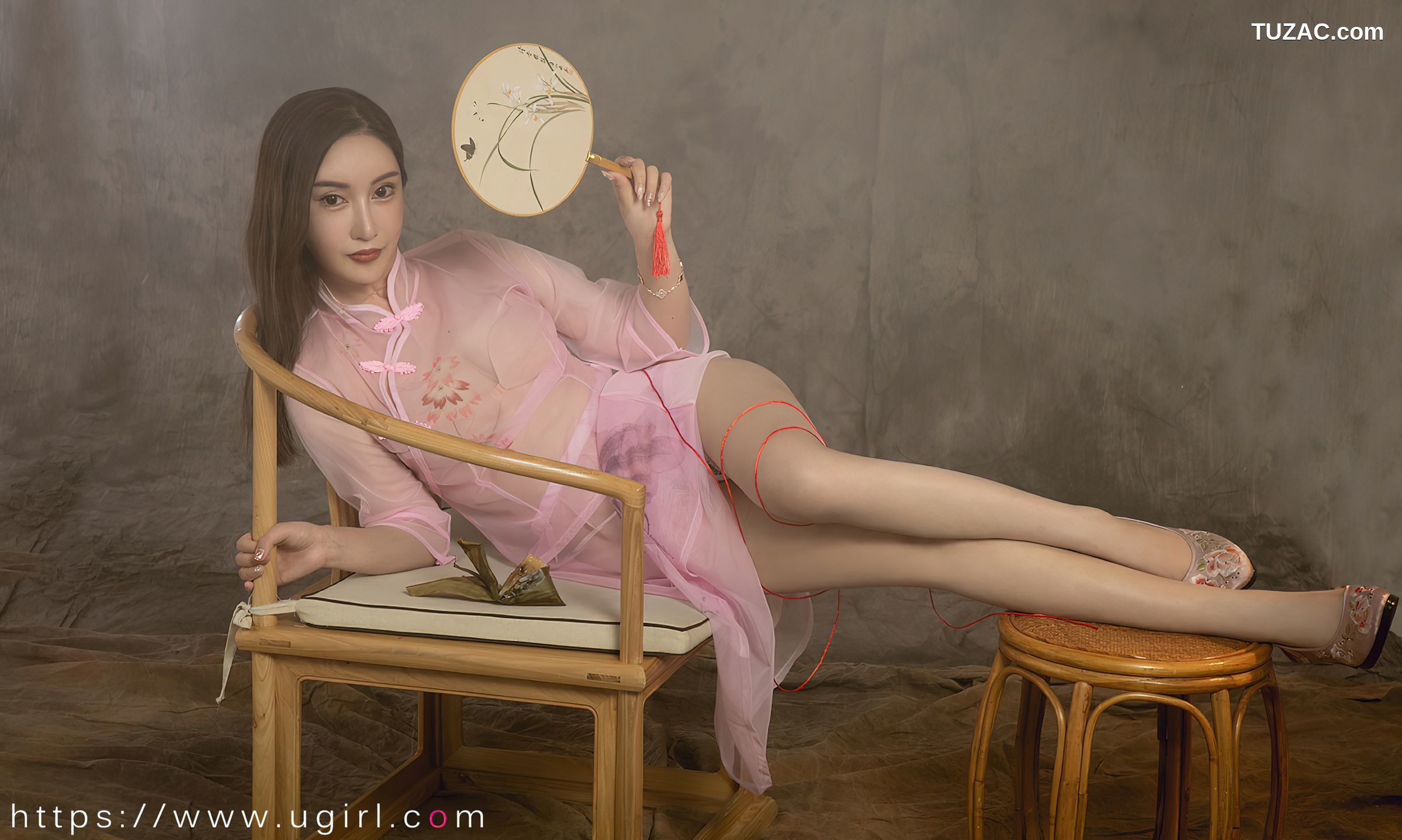UGirlsApp尤果圈爱尤物-2338-金露-《Angela楚楚》-香食
